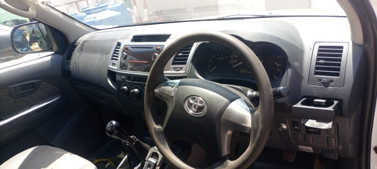 Toyota Hilux — imagem 10