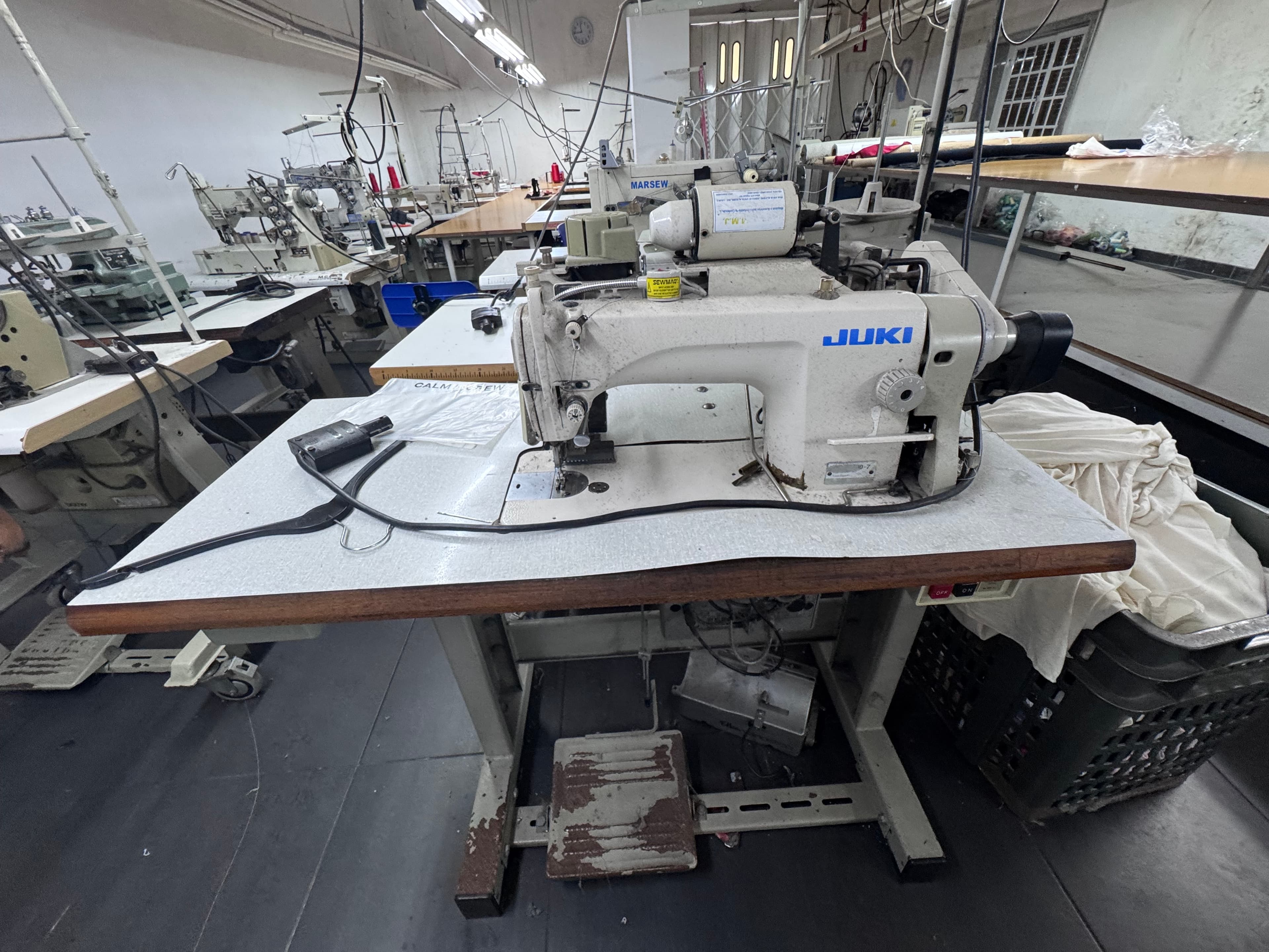 Machine à point droit — image 2