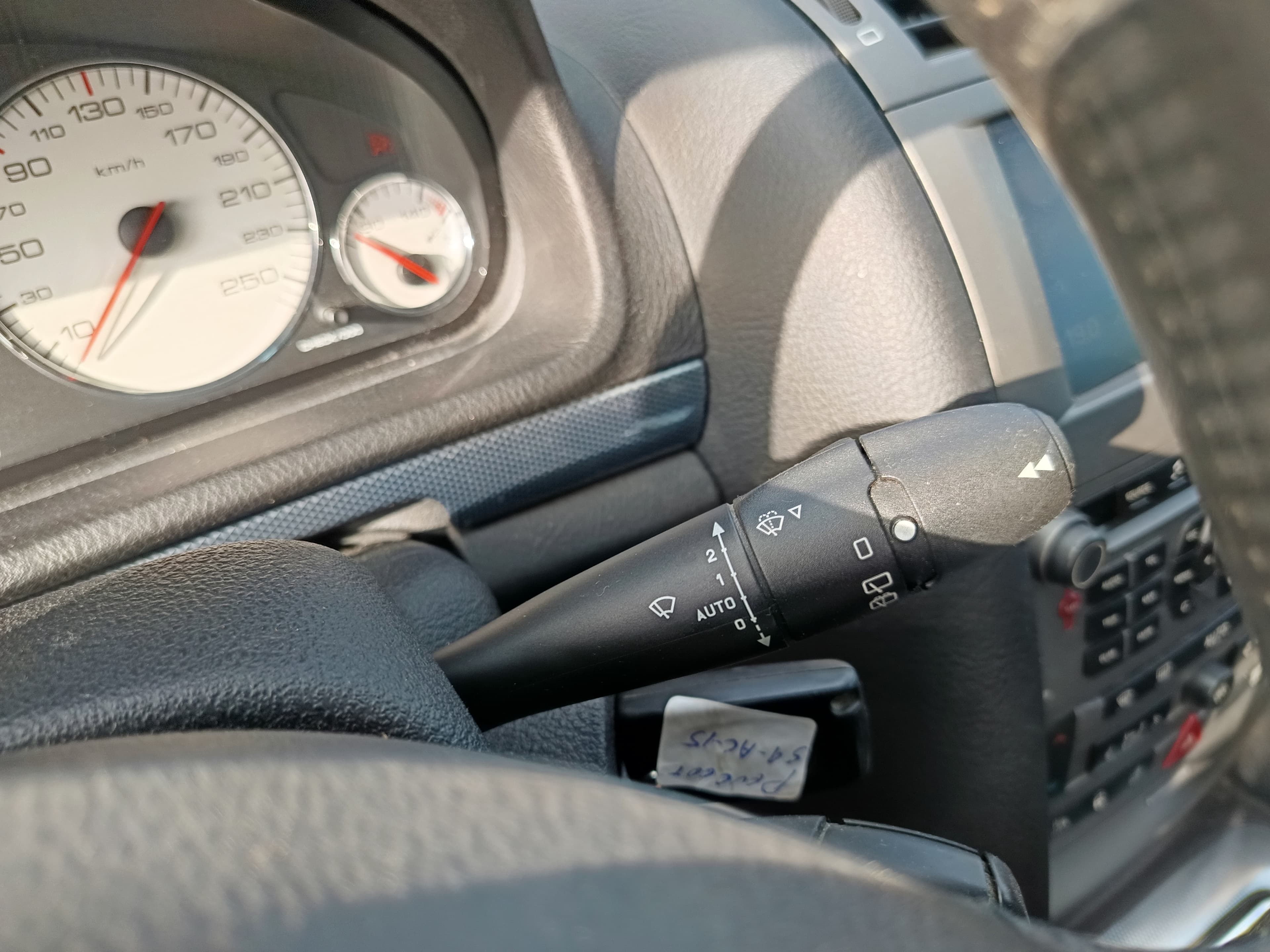 Peugeot 407 SW 2.0 HDi · Ano 2006 — imagen 44