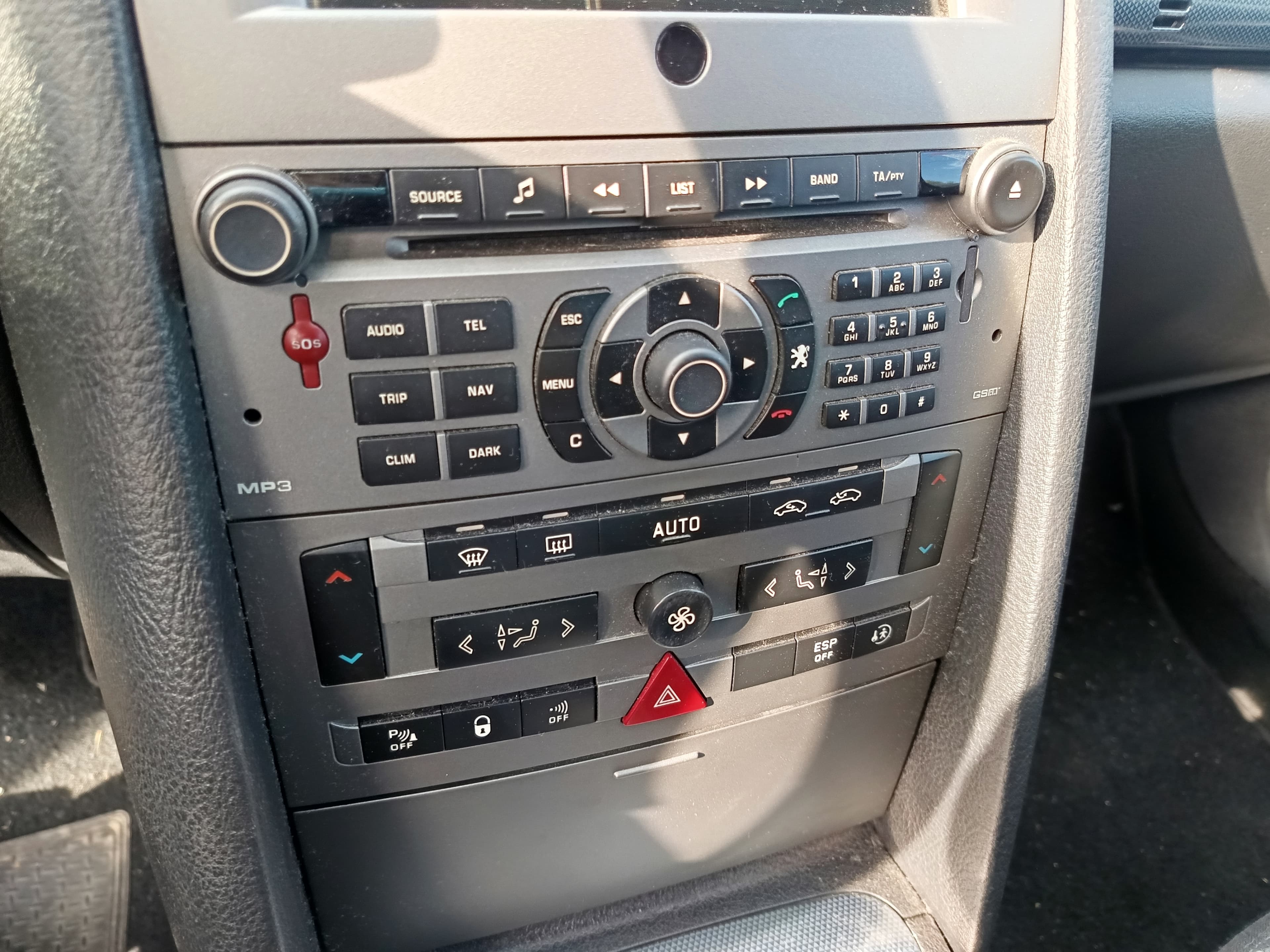 Peugeot 407 SW 2.0 HDi · Ano 2006 — imagen 47