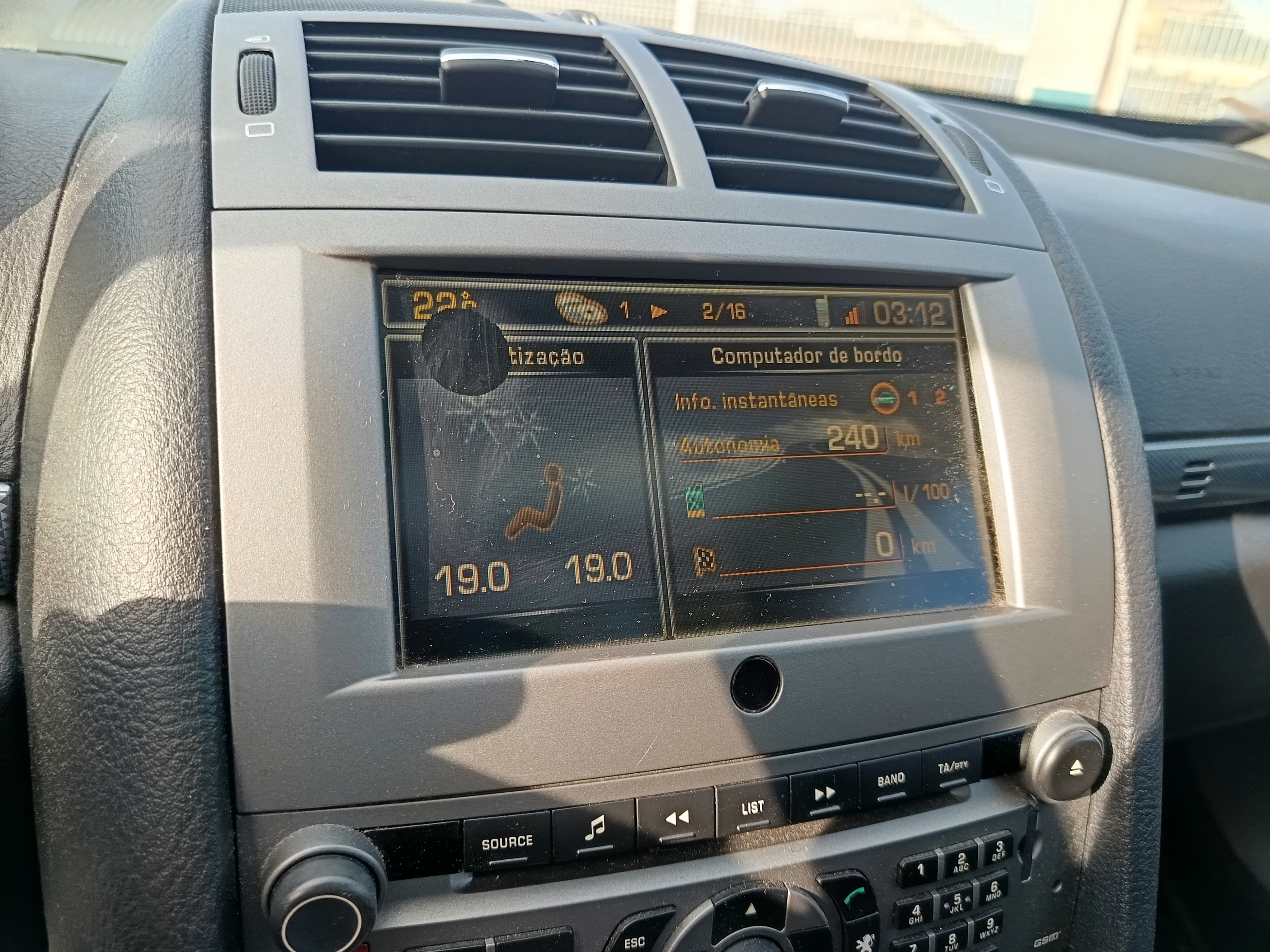 Peugeot 407 SW 2.0 HDi · Ano 2006 — imagen 39