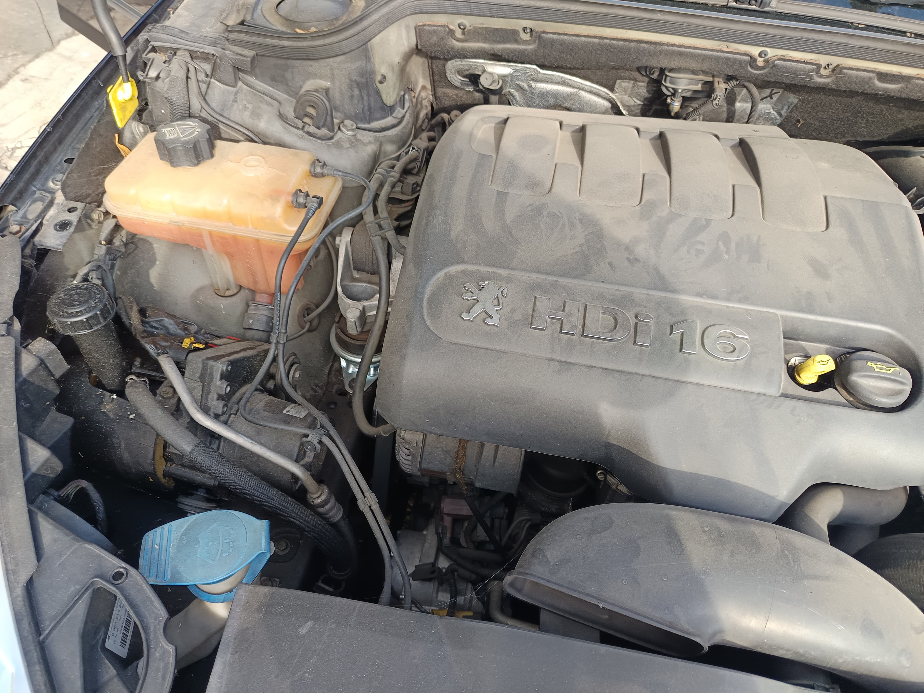 Peugeot 407 SW 2.0 HDi · Ano 2006 — imagen 19