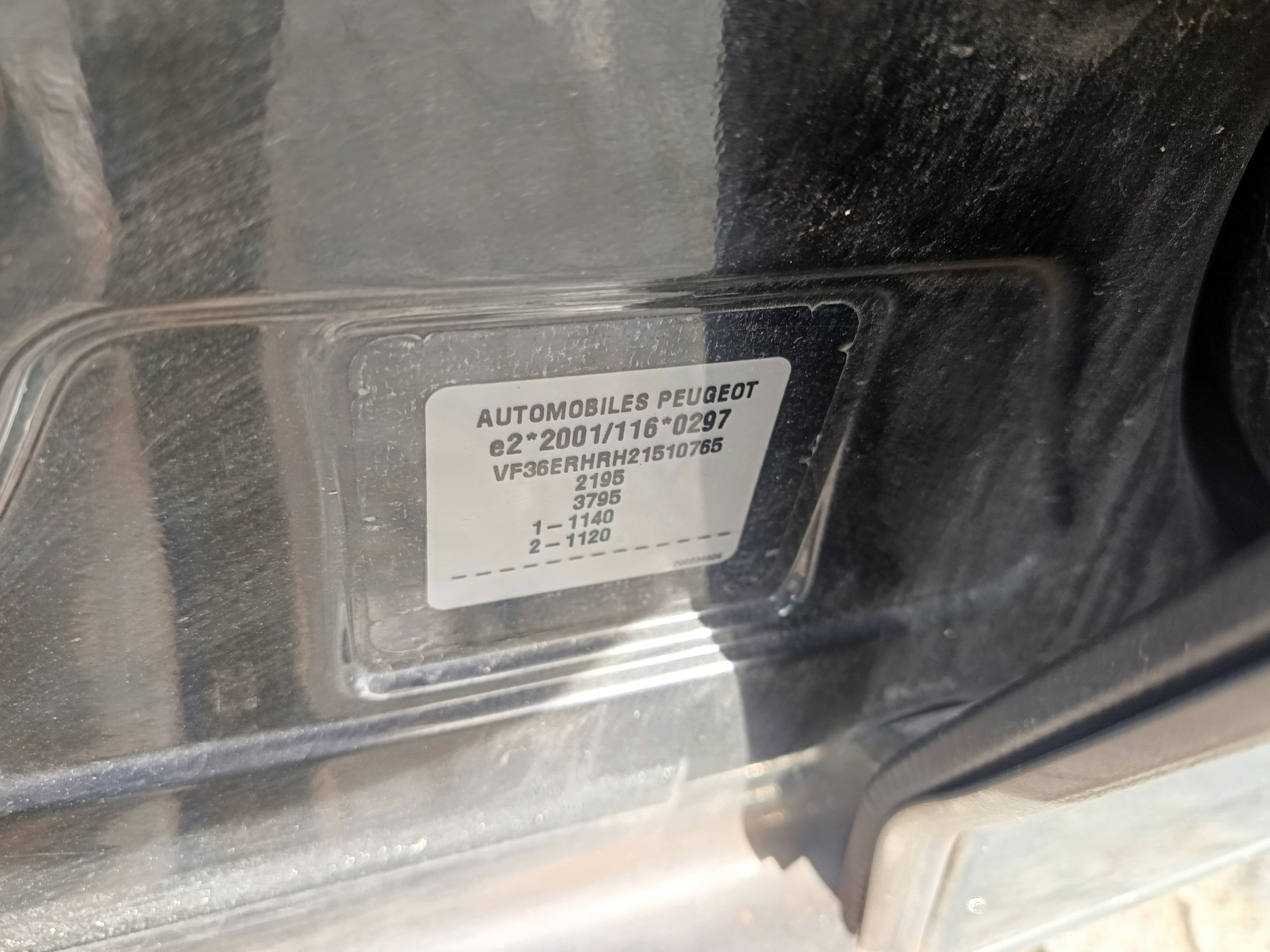 Peugeot 407 SW 2.0 HDi · Ano 2006 — imagen 40