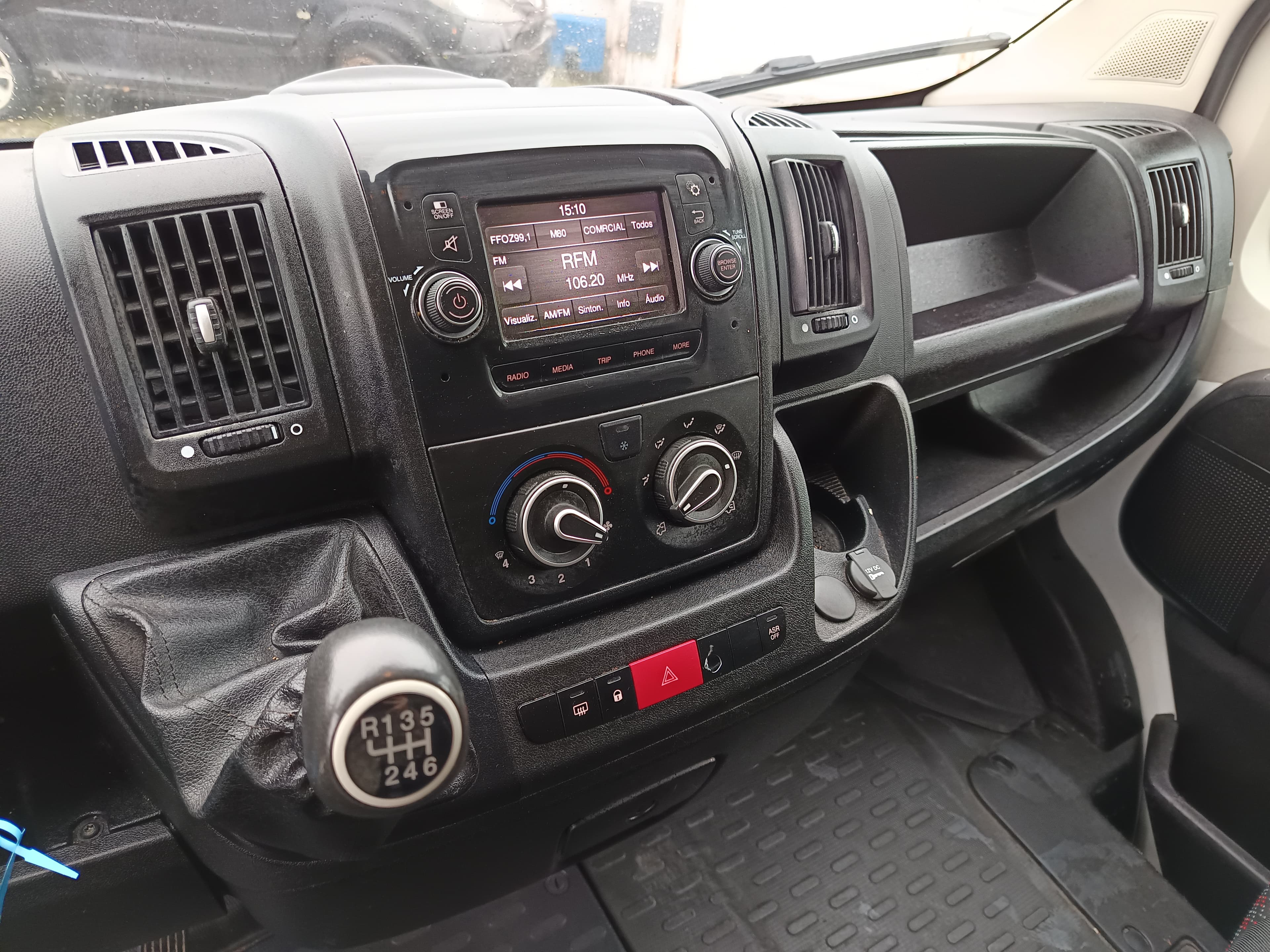 Peugeot Boxer · Ano 2020 — imagen 27