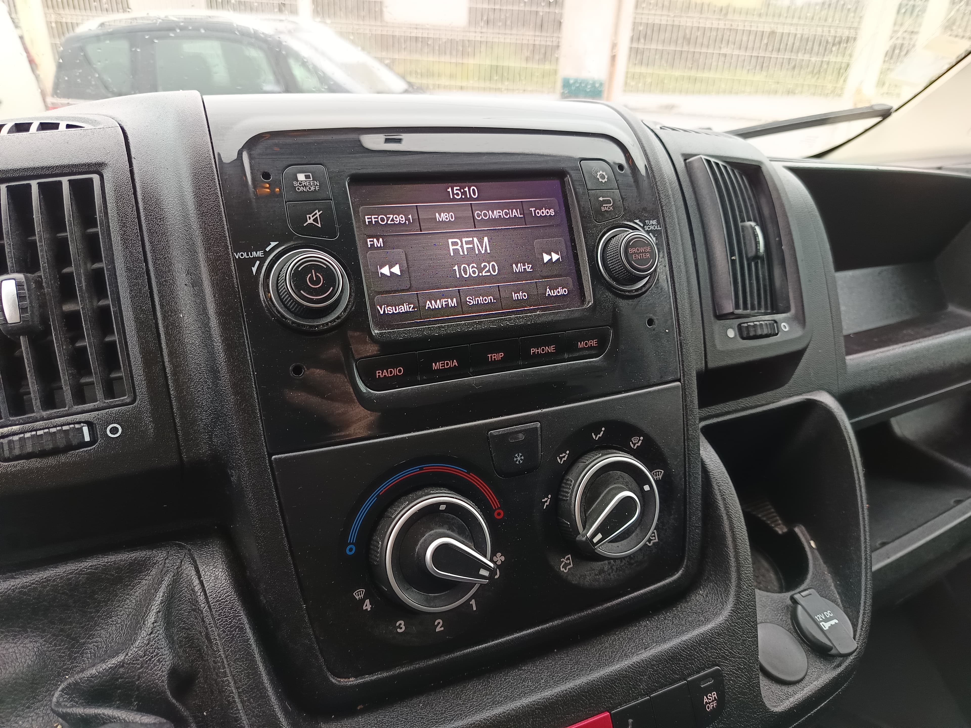 Peugeot Boxer · Ano 2020 — imagen 28