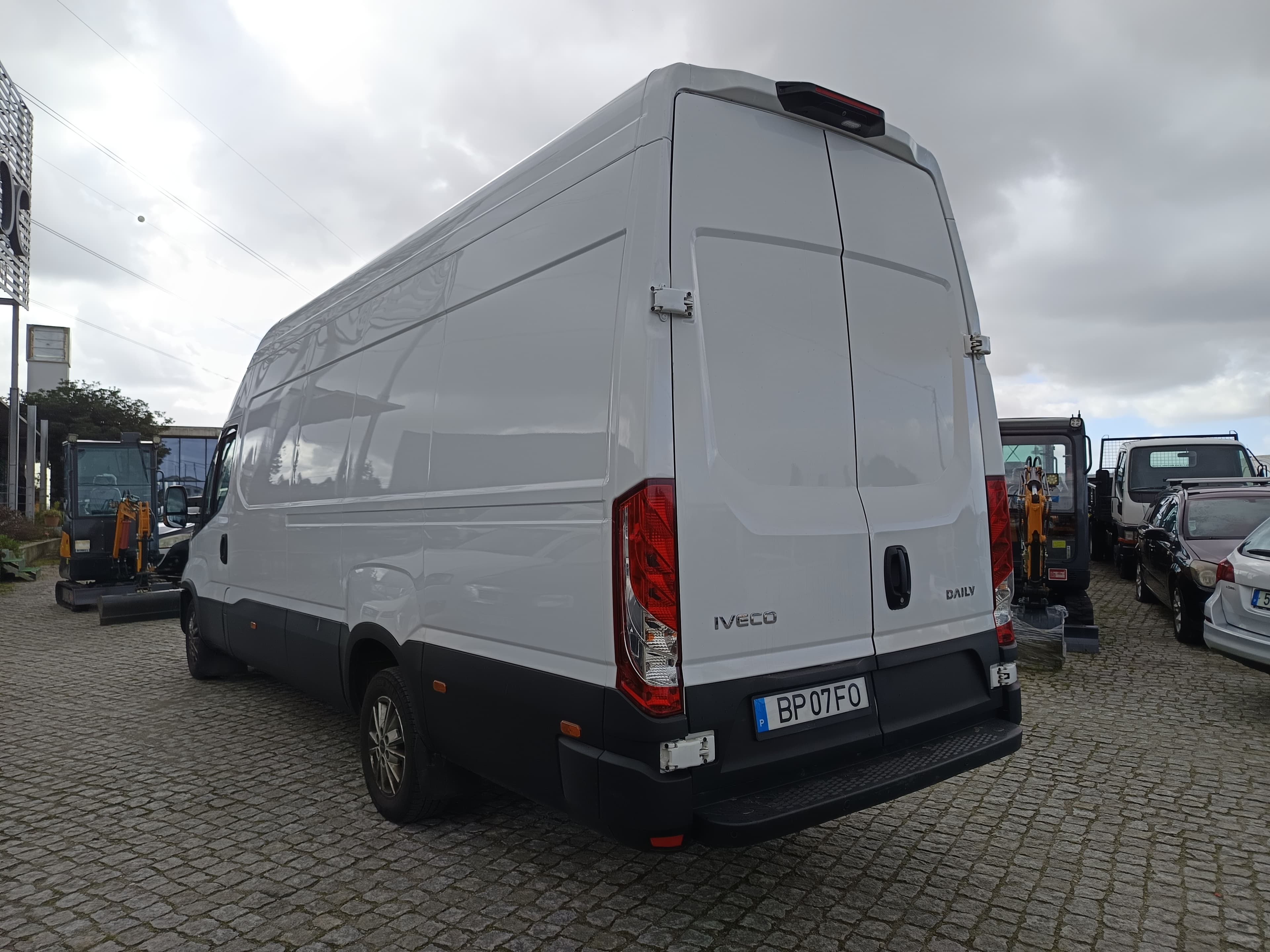 Iveco Daily · Ano 2024 — imagem 4
