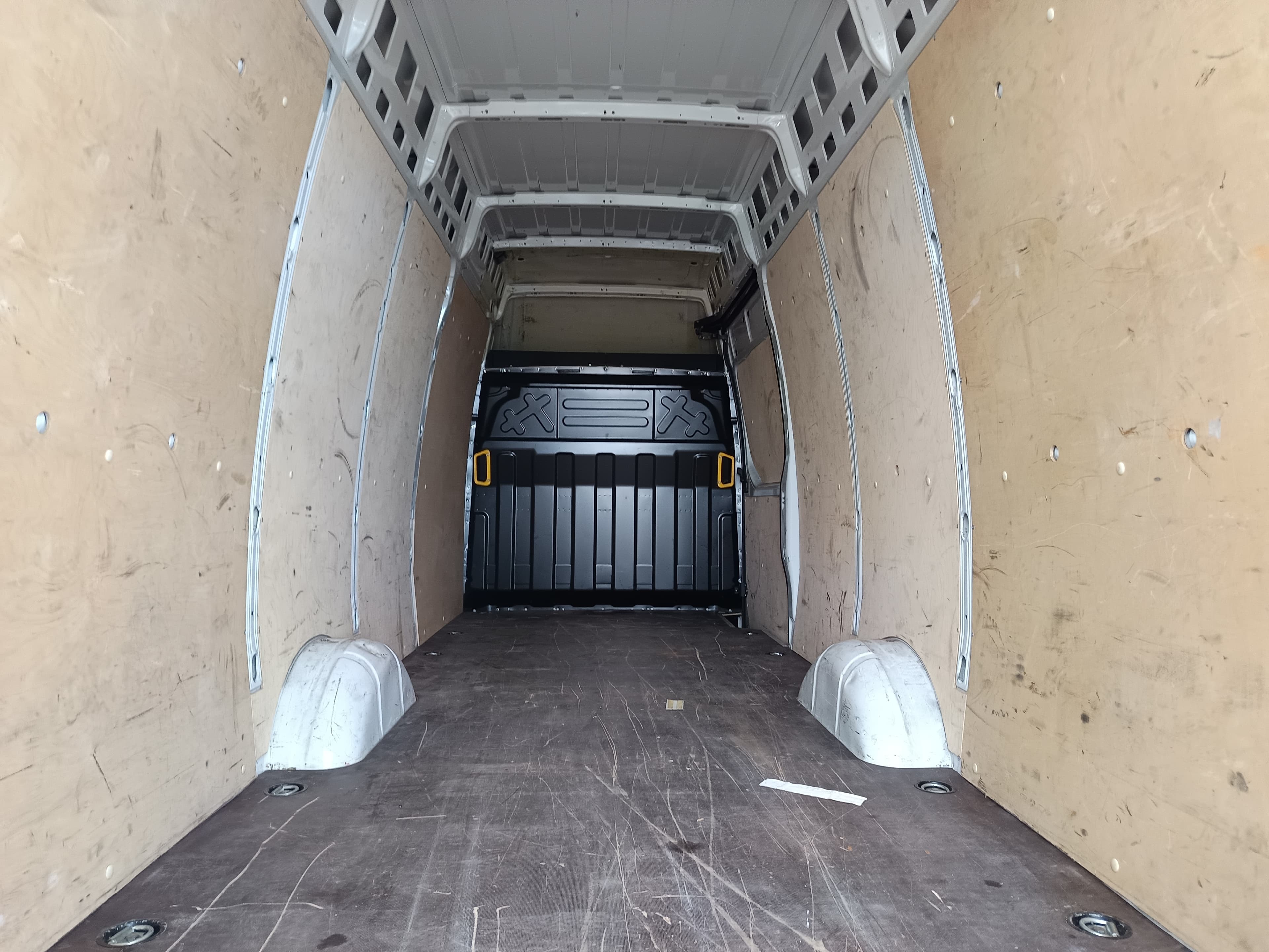 Iveco Daily · Ano 2024 — imagem 12