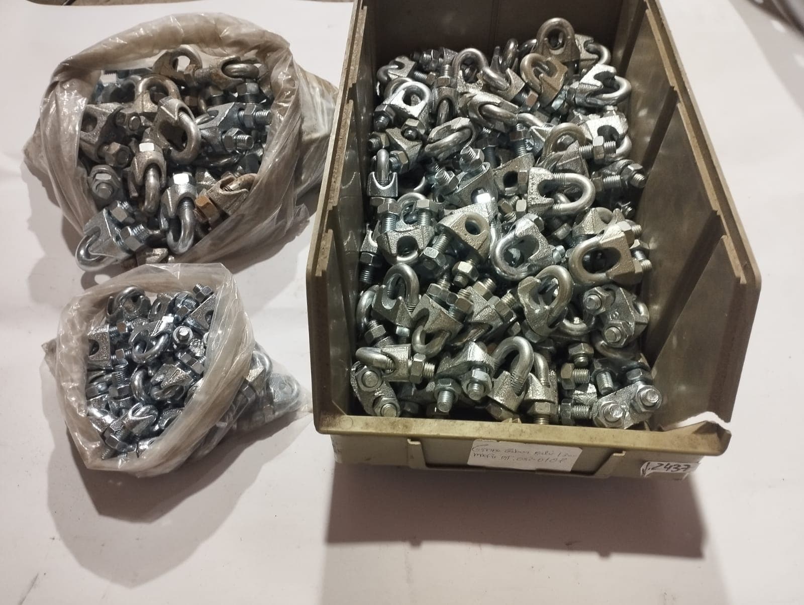 4790 Cerra cabos Galvanizado