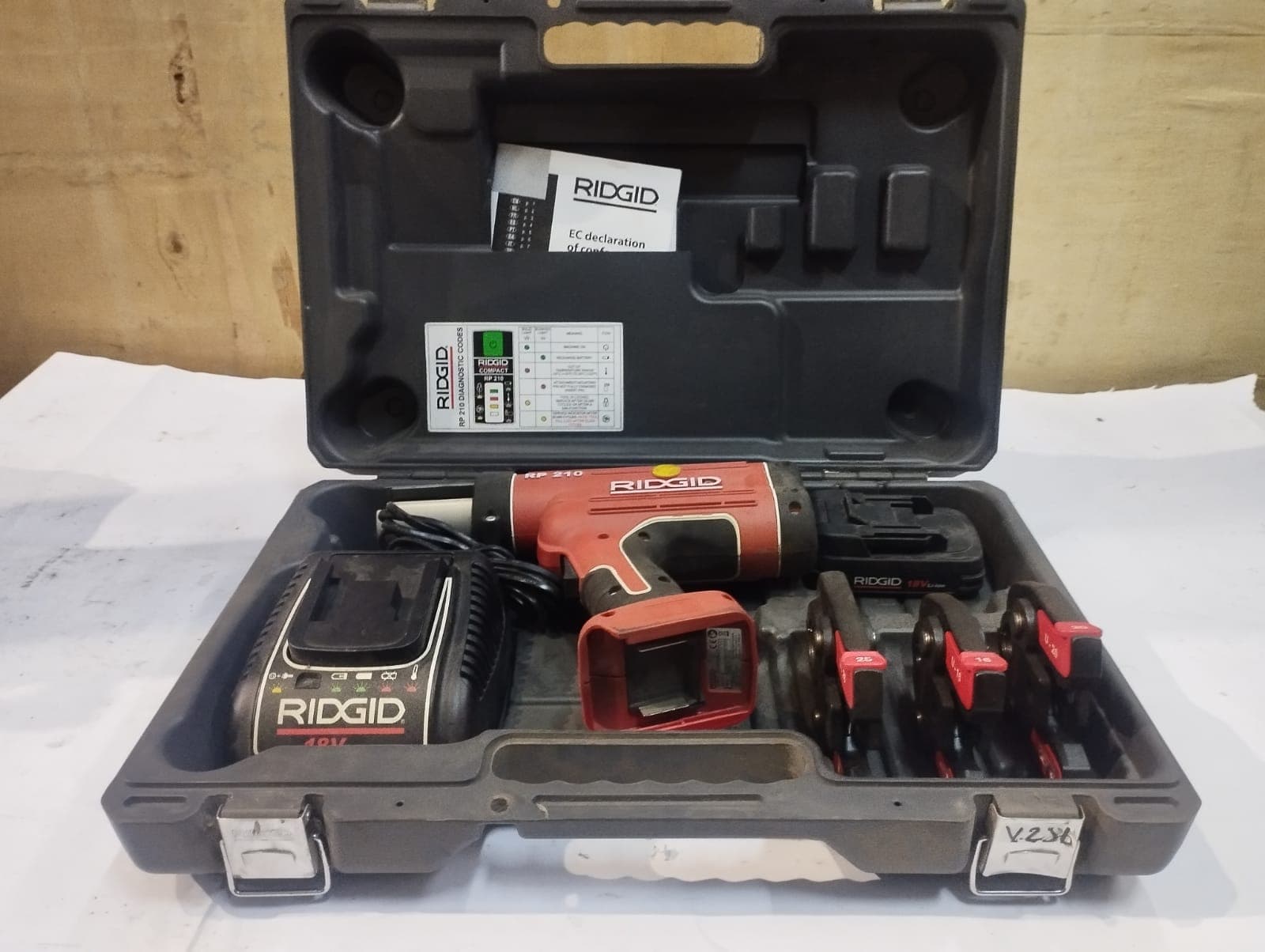 Prensadora Hidraulica Ridgid RP210 — imagem 1