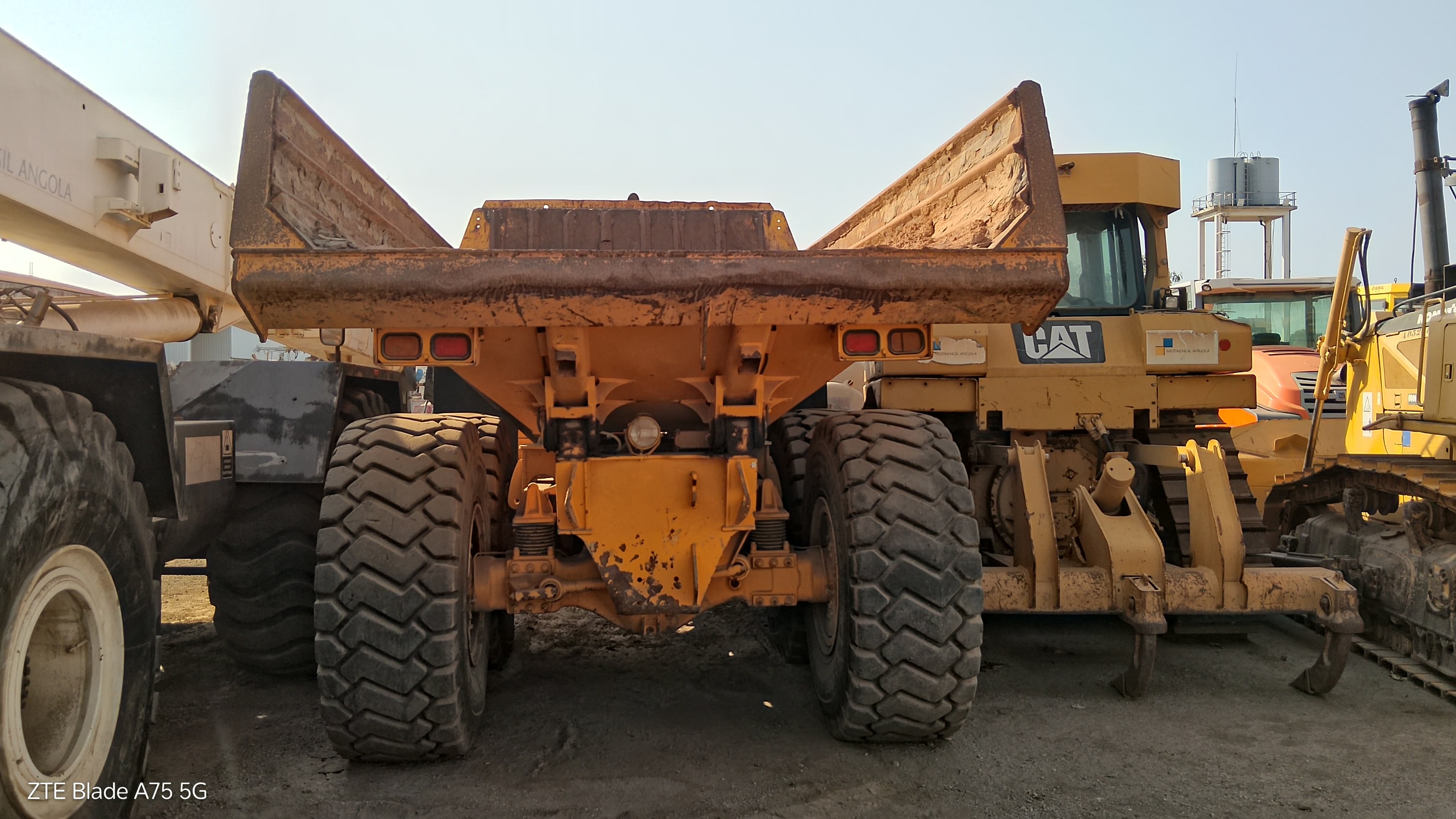 Dumper Articulado 30 T  VOLVO A30E — imagen 3
