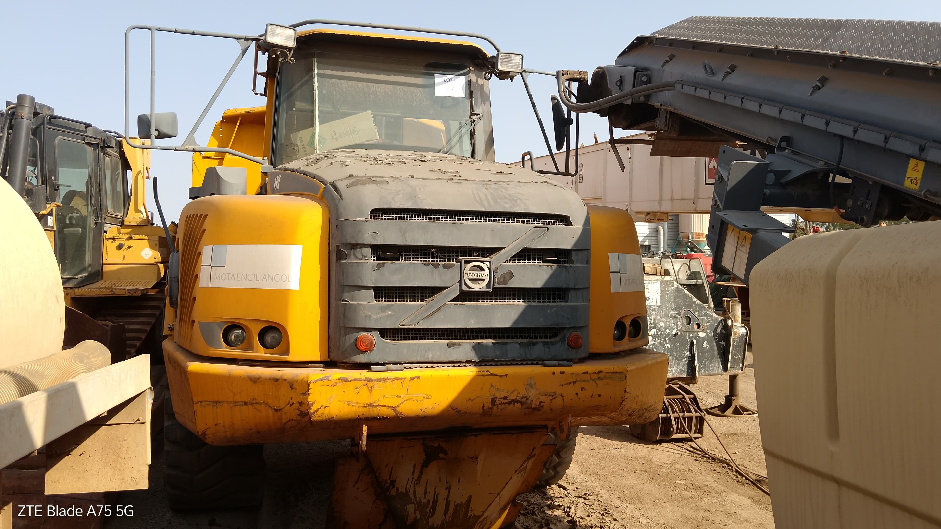 Dumper Articulado 30 T  VOLVO A30E — imagen 2