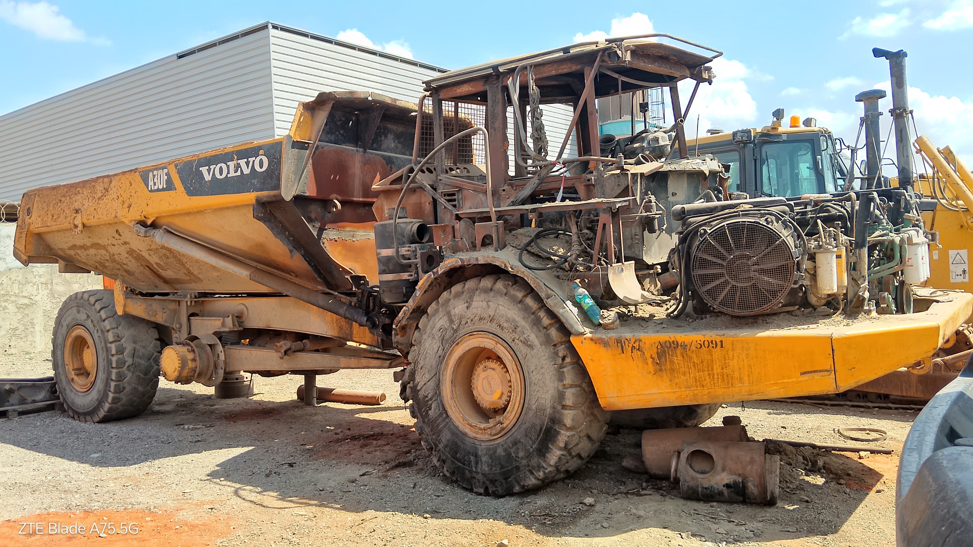 Dumper Articulado 30 T  VOLVO A30F