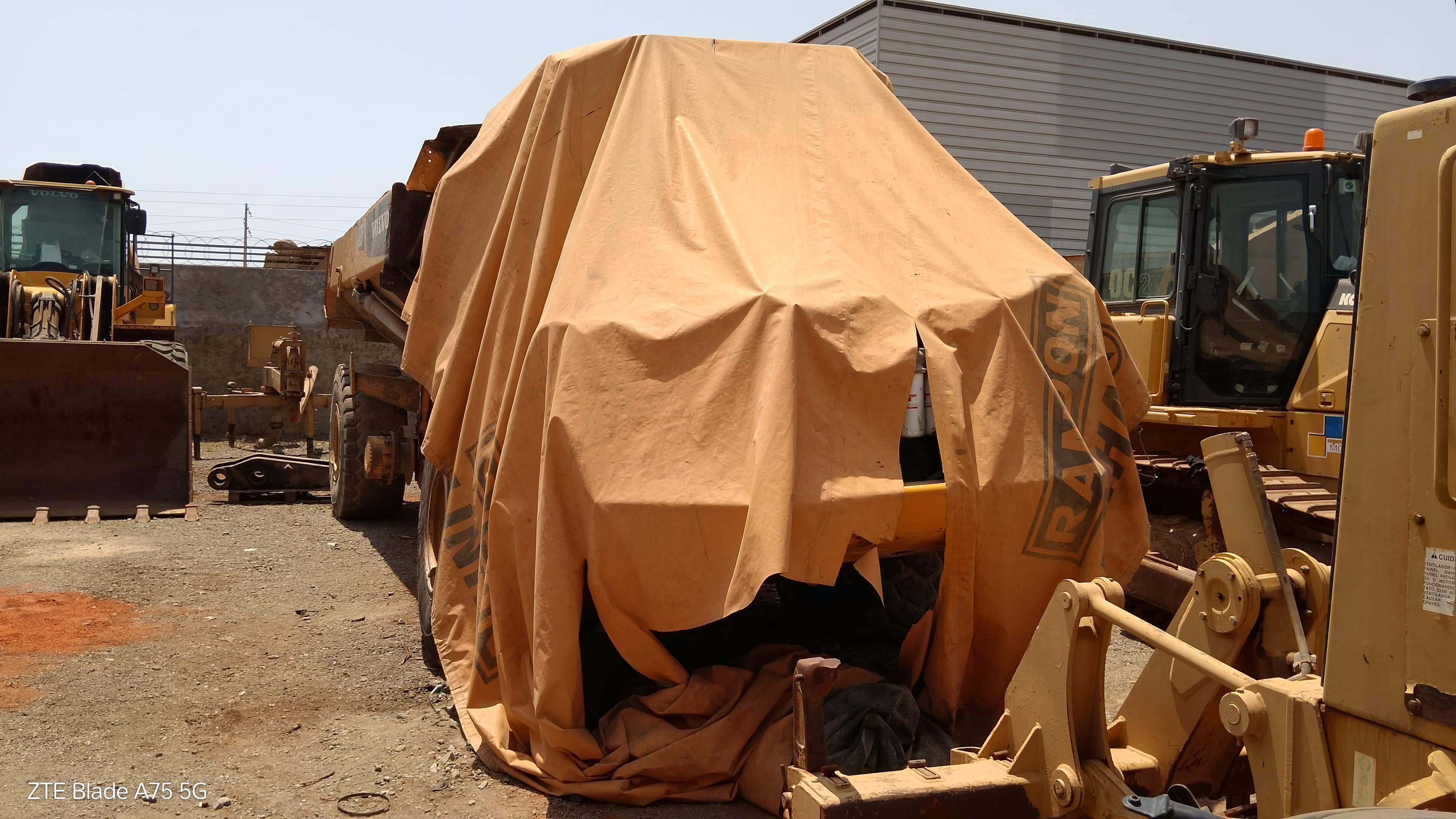 Dumper Articulado 30 T VOLVO A30F — imagem 5