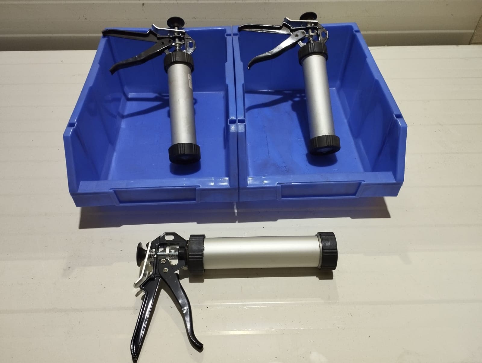 10 - Pistola mastik 9" MF-158K 310ml Macfer — imagem 1