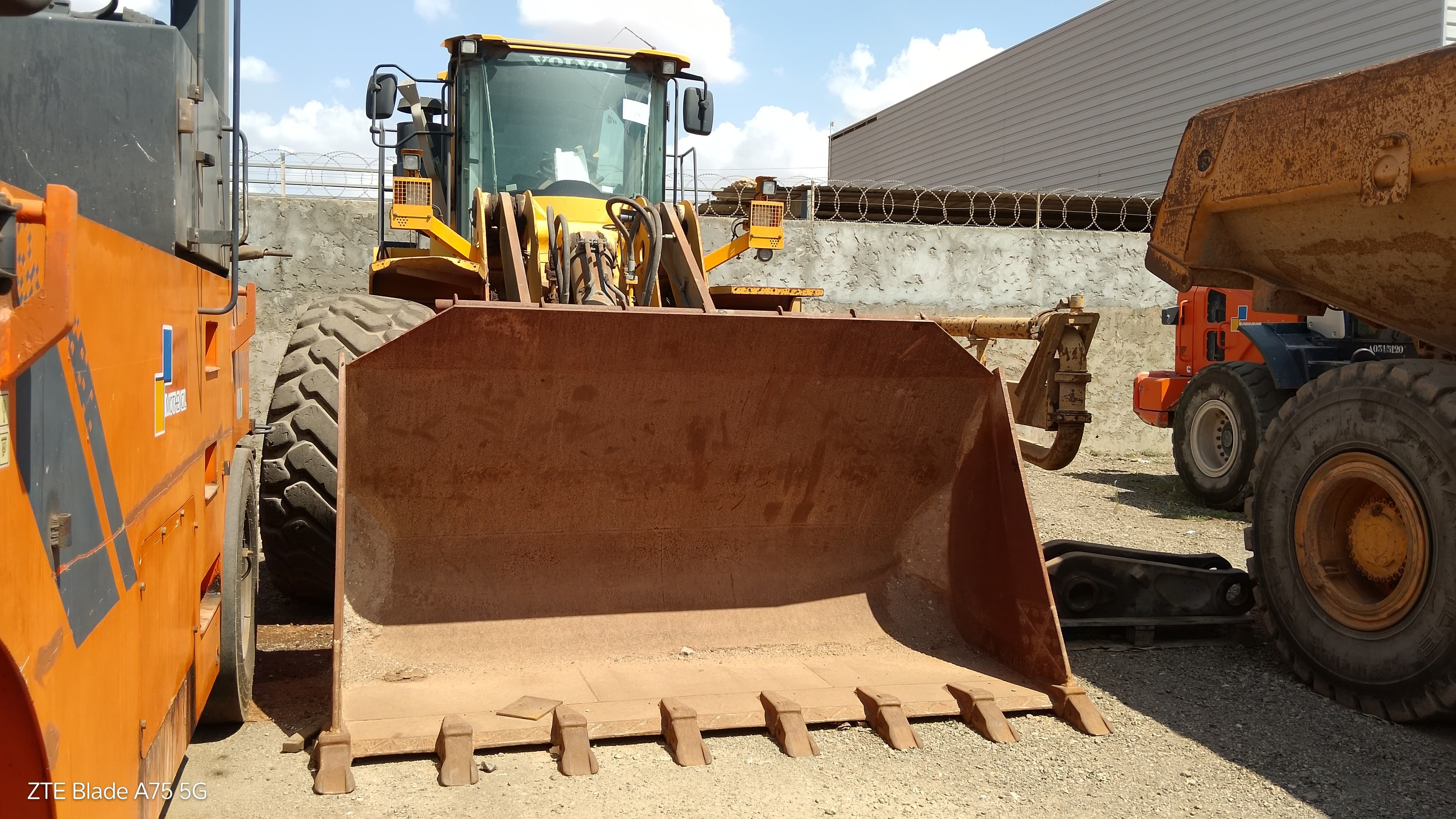 Pá Carregadora de Pneus 25 T VOLVO L150 G — imagen 3