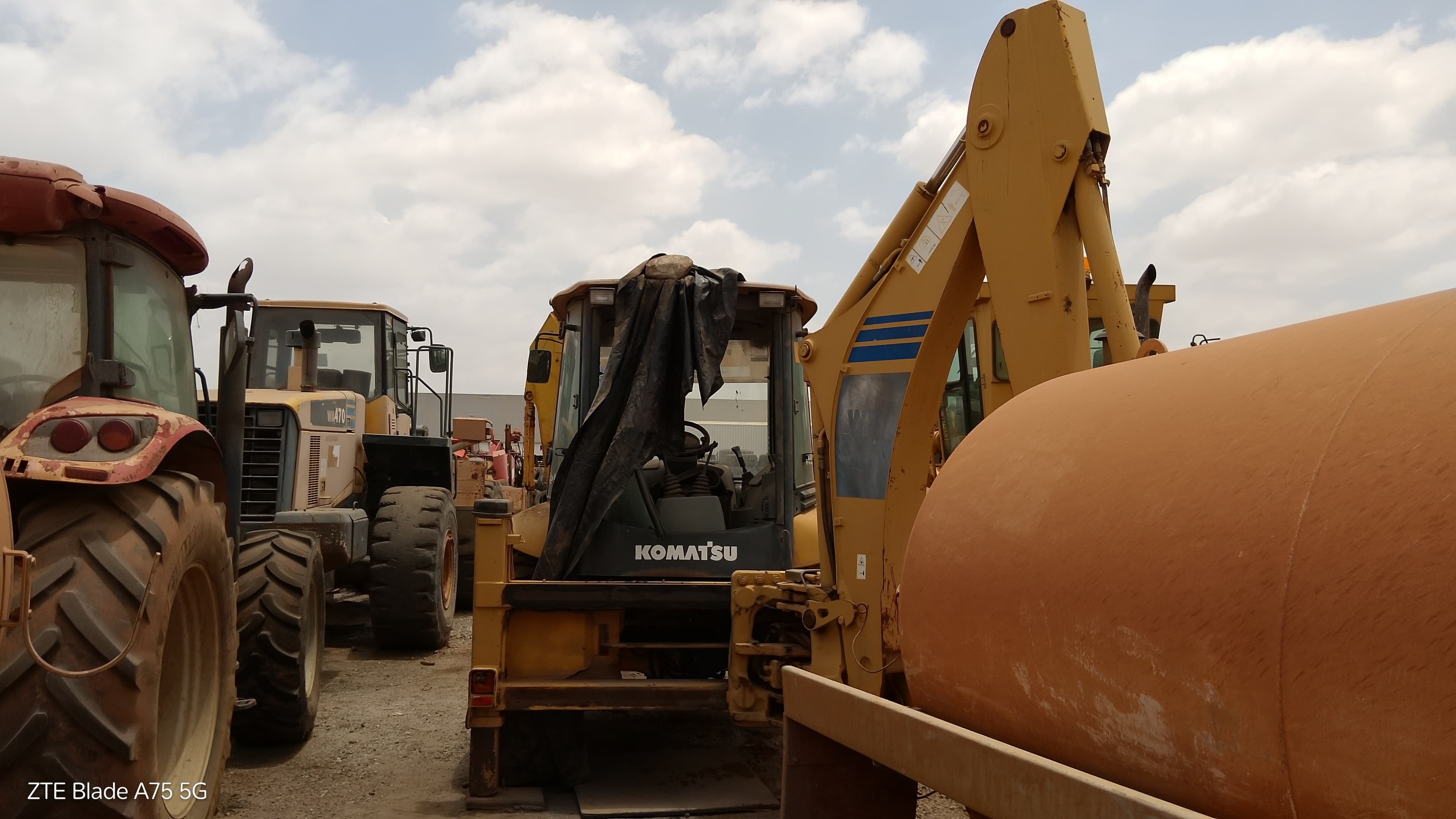 Retroescavadora   KOMATSU  WB93R-5EO — image 4