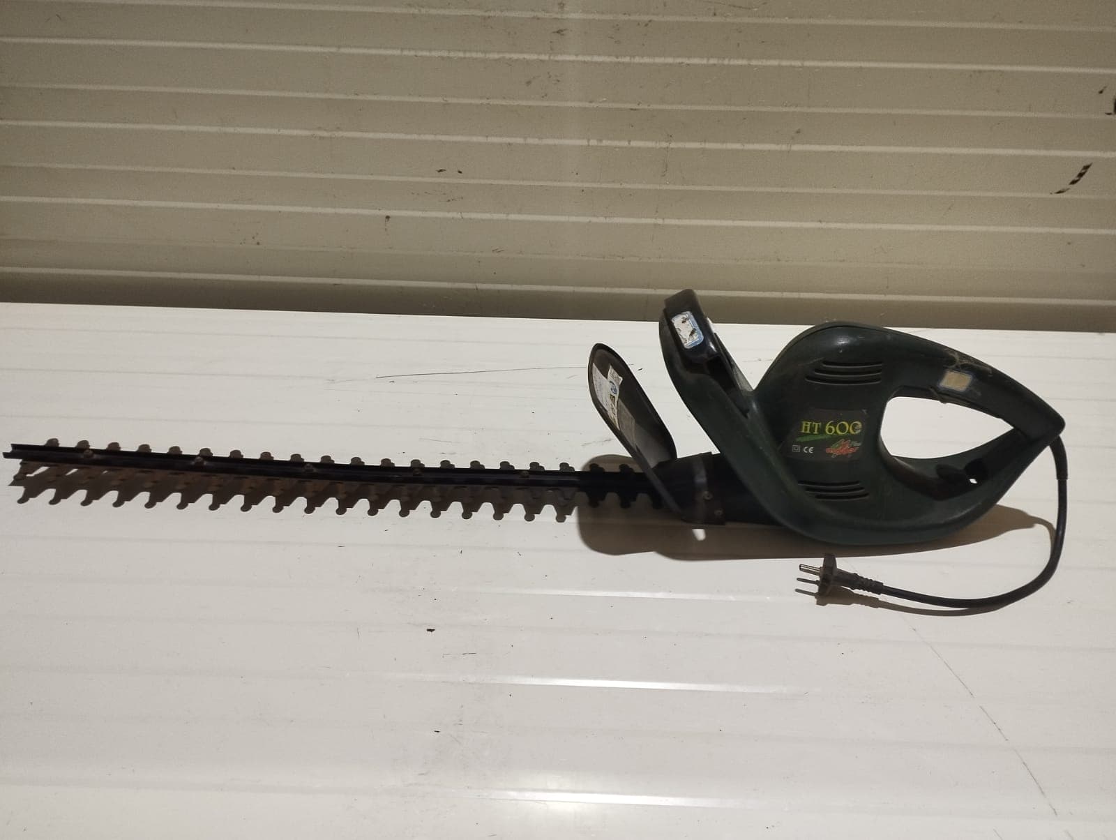 1 - Podadora de Cerca Mader HT600 230V