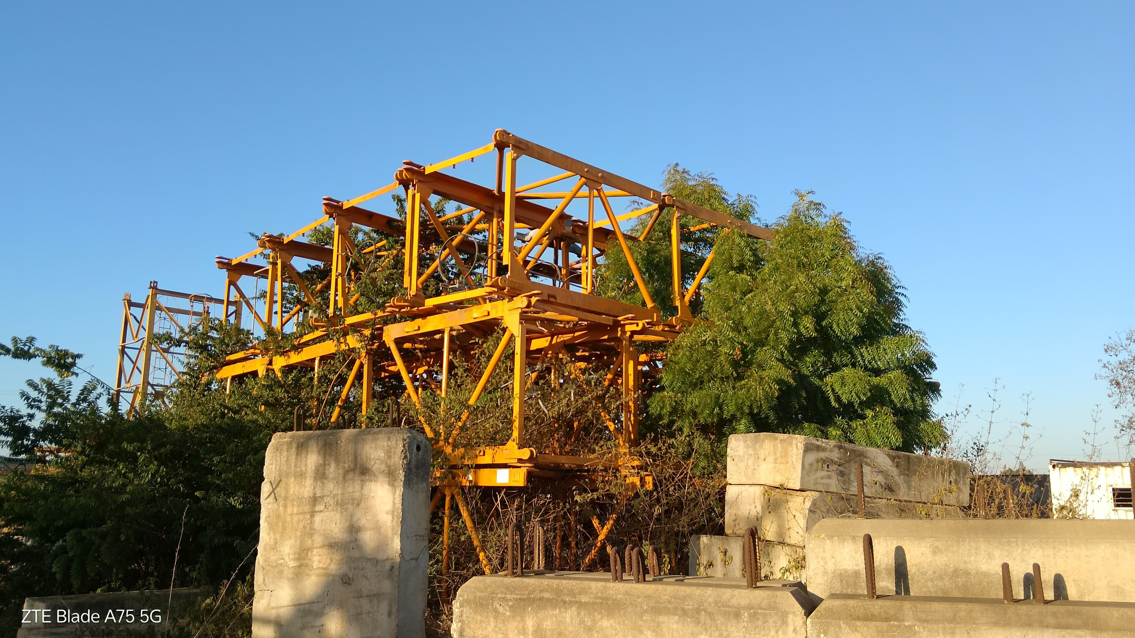 Grua Torre - Lança de 60 a 65 m, 2 a 2,8 GRUA POTAIN H3/18 60M/2.8 TON — imagen 1