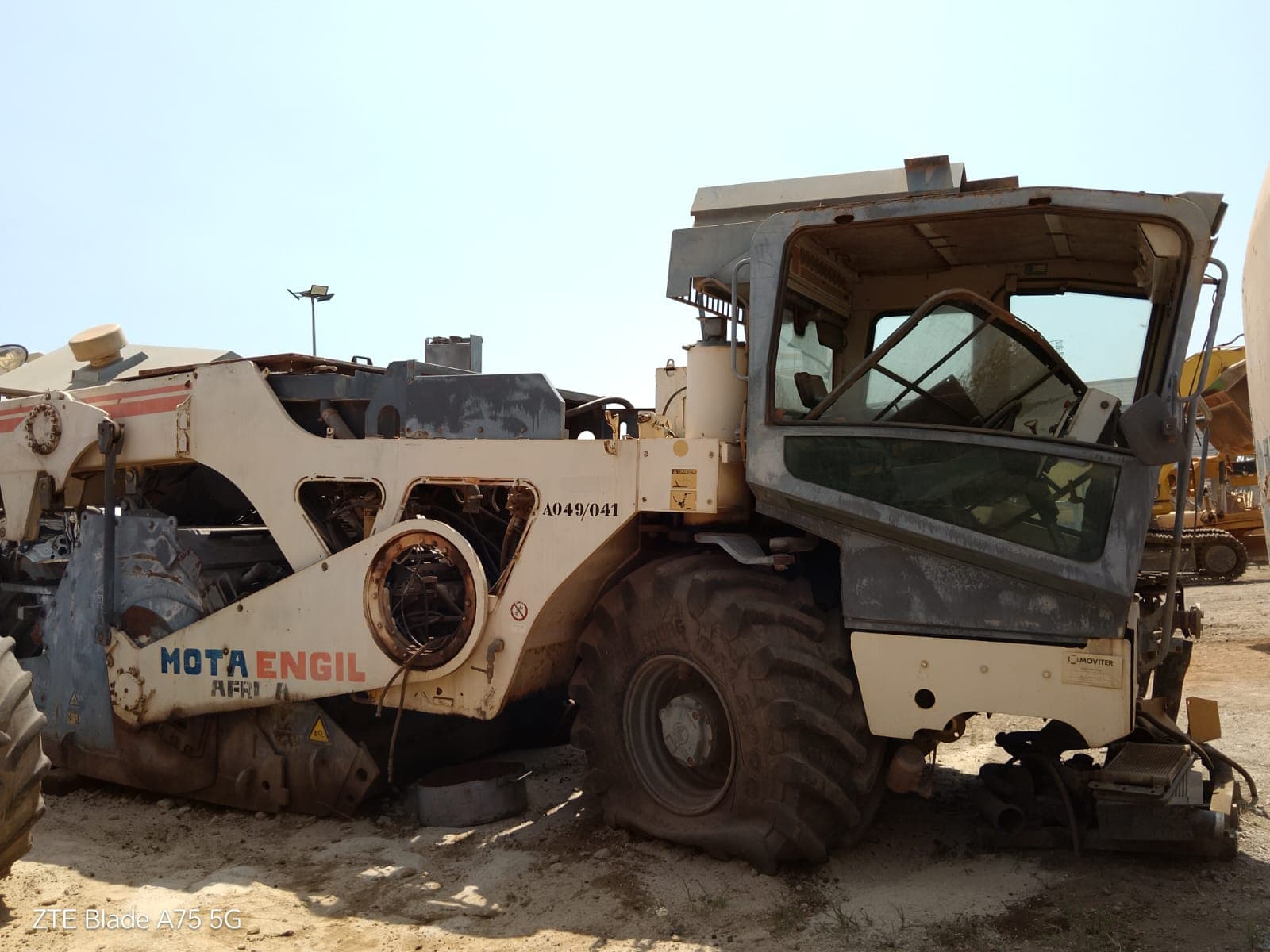 Misturadora/Recicladora  WIRTGEN  WM 2000 — imagem 6