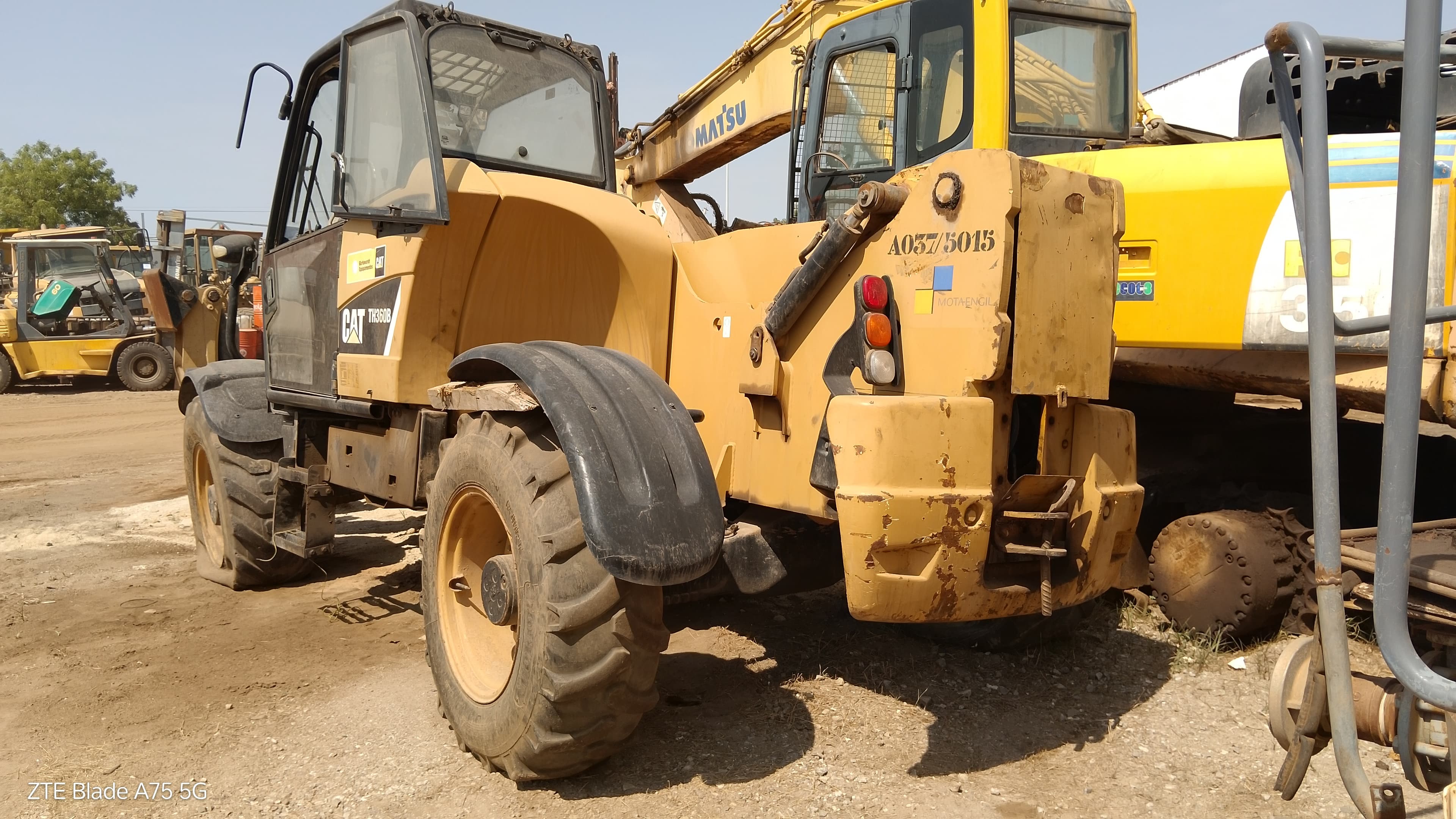 Multicarregador  CATERPILLAR  TH 360 B — imagem 5