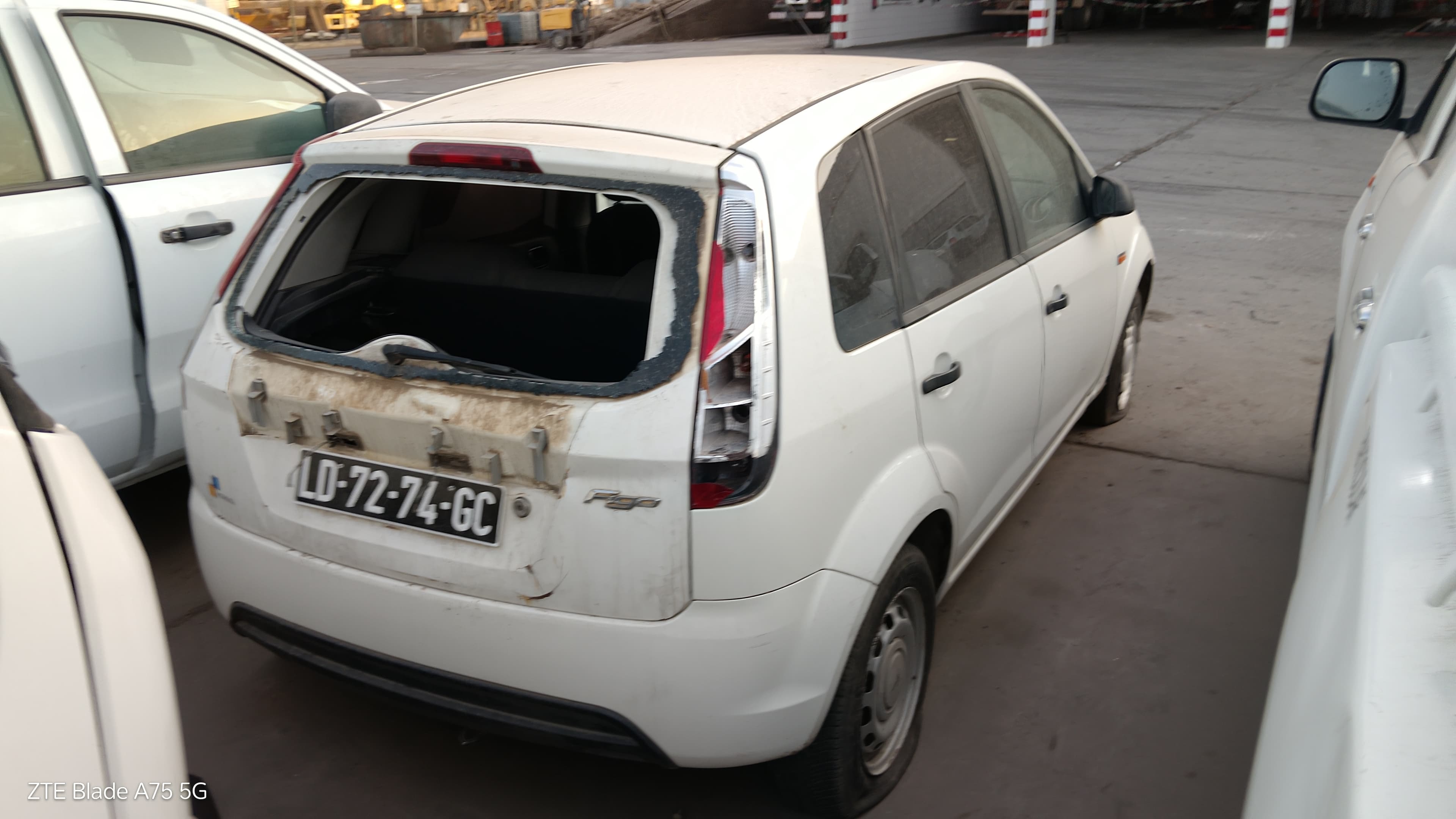 Veículo ligeiro de passageiros  FORD  FIGO TREND 1.4  MT — imagem 4