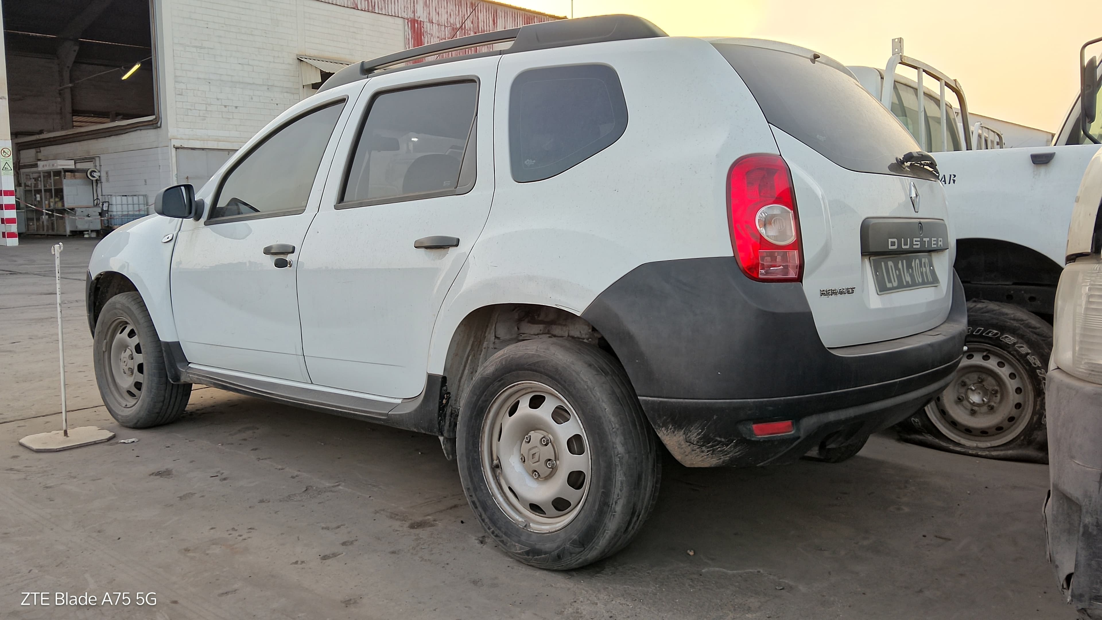 Veículo ligeiro de passageiros RENAULT DUSTER 2.0 2WD AT — imagen 5