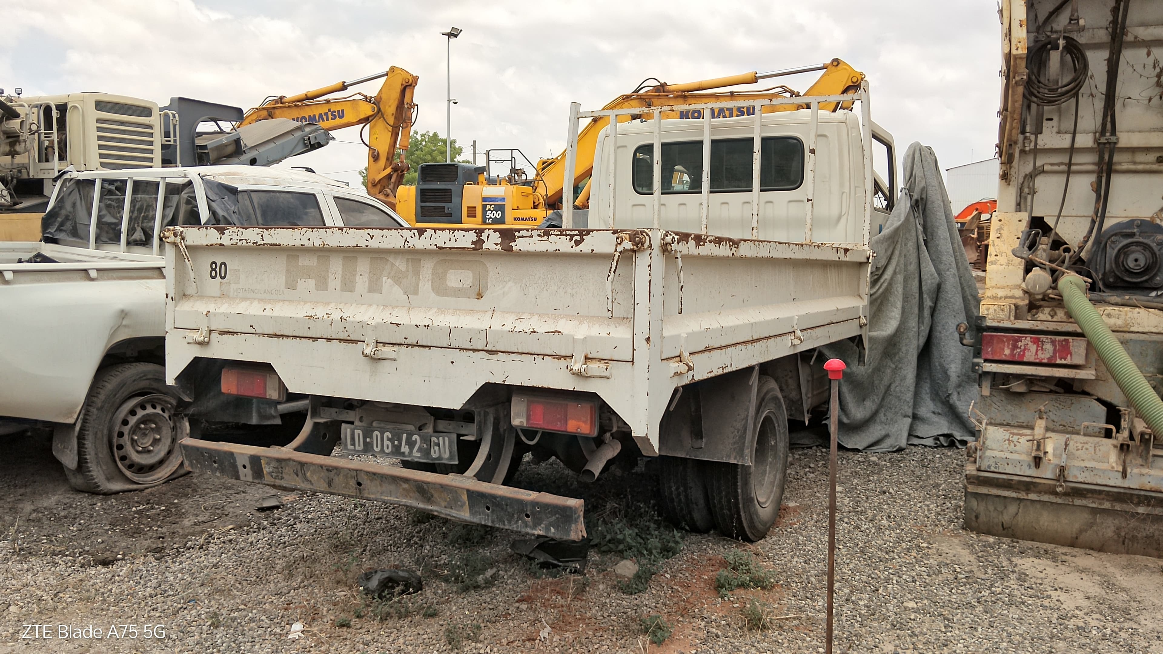 Viat. Pesadas HINO DUTRO XZU CD — image 5