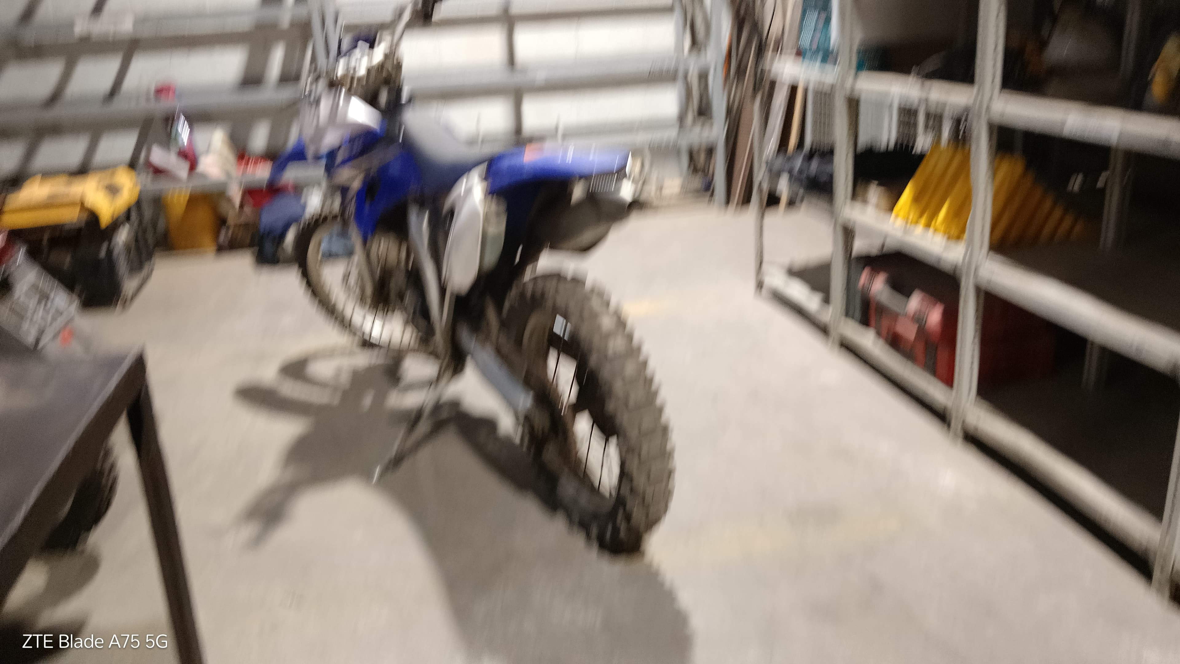 Motociclo YAMAHA WR250F — imagen 3
