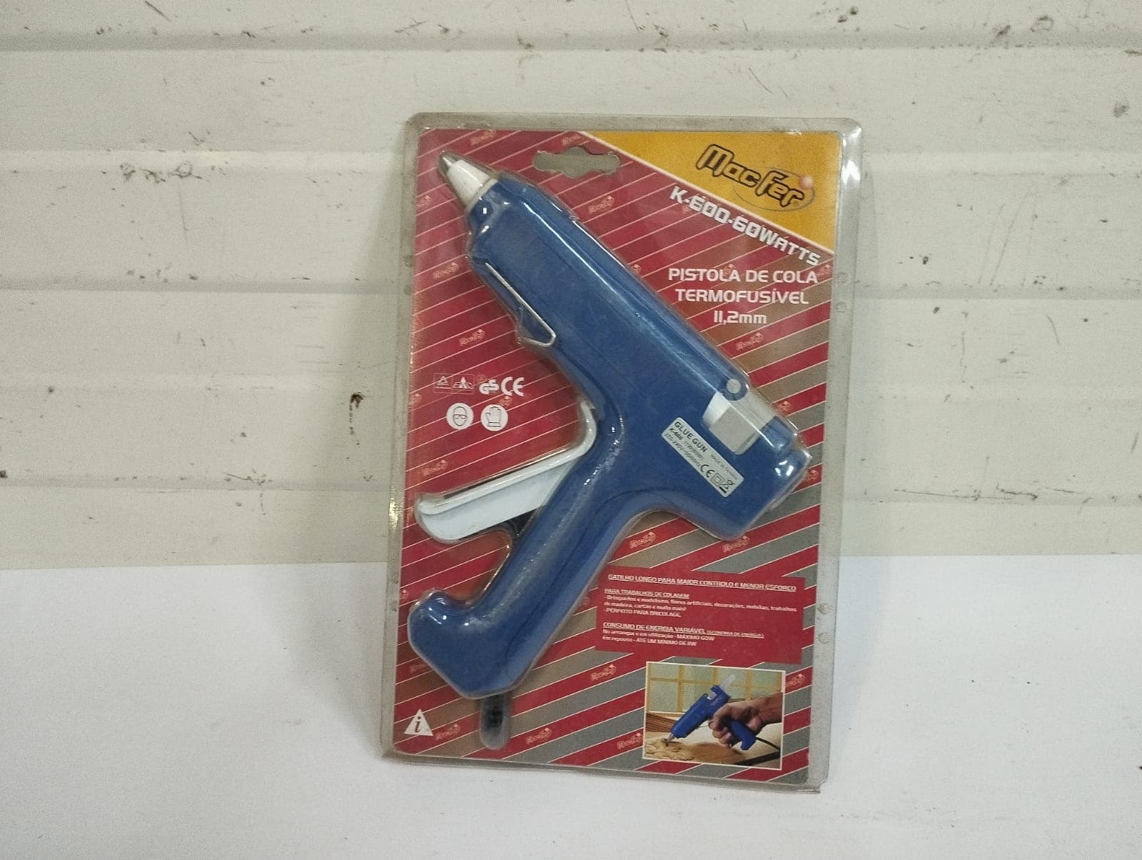 1 - Pistola de cola termofusivel profissional 11,2mm-K600/60W