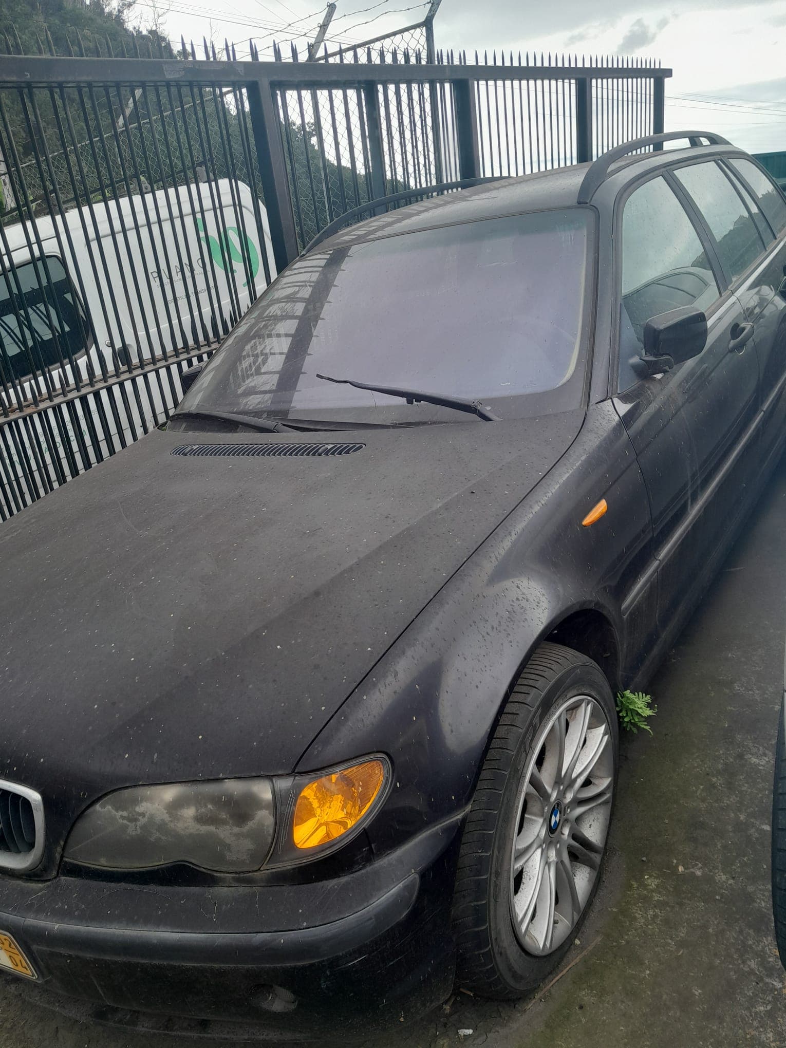 BMW 320 d · Ano 2002 — imagem 2