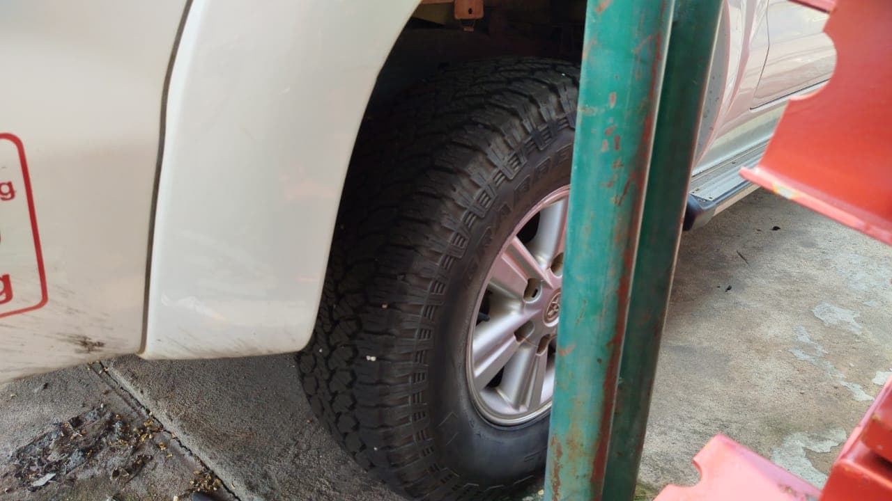 Toyota Hilux 3.0 D4D - 2013 — imagen 9