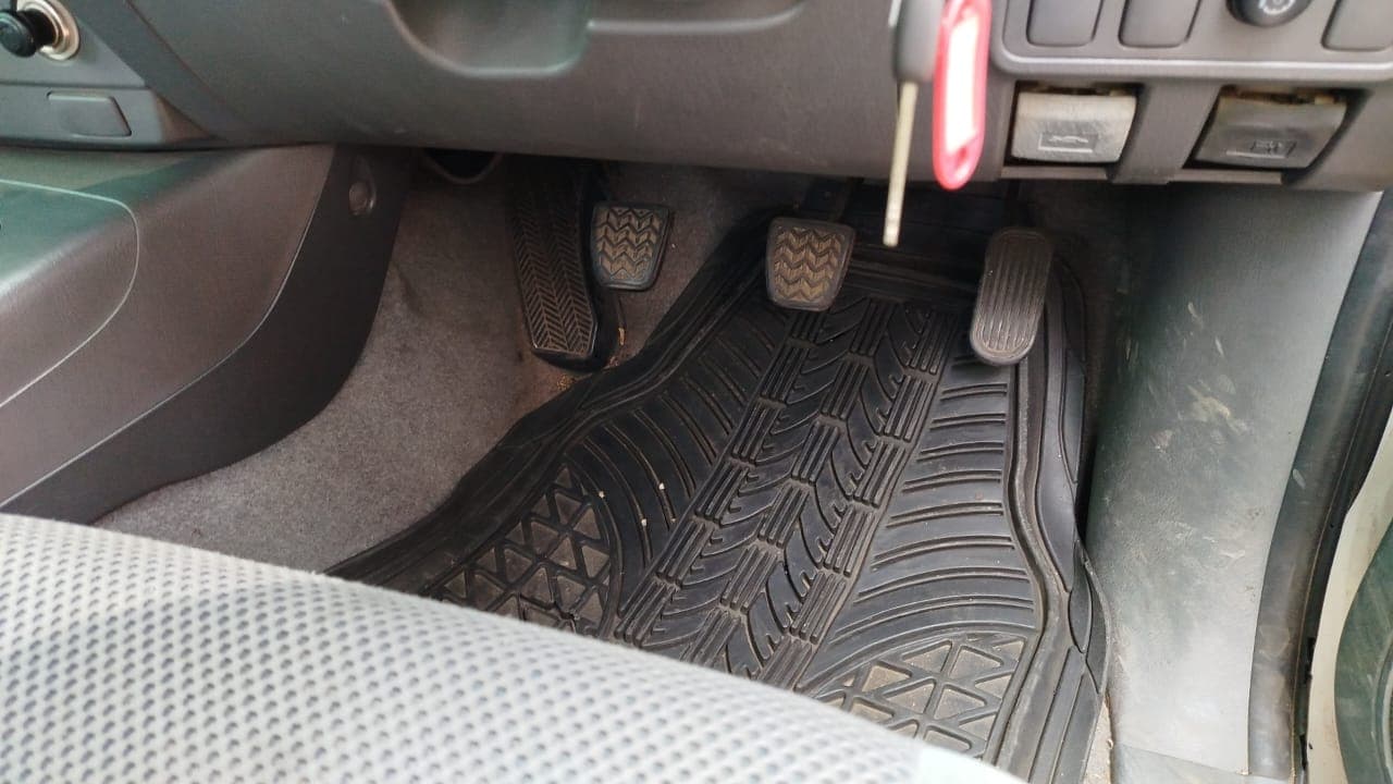 Toyota Hilux 3.0 D4D - 2013 — imagen 14