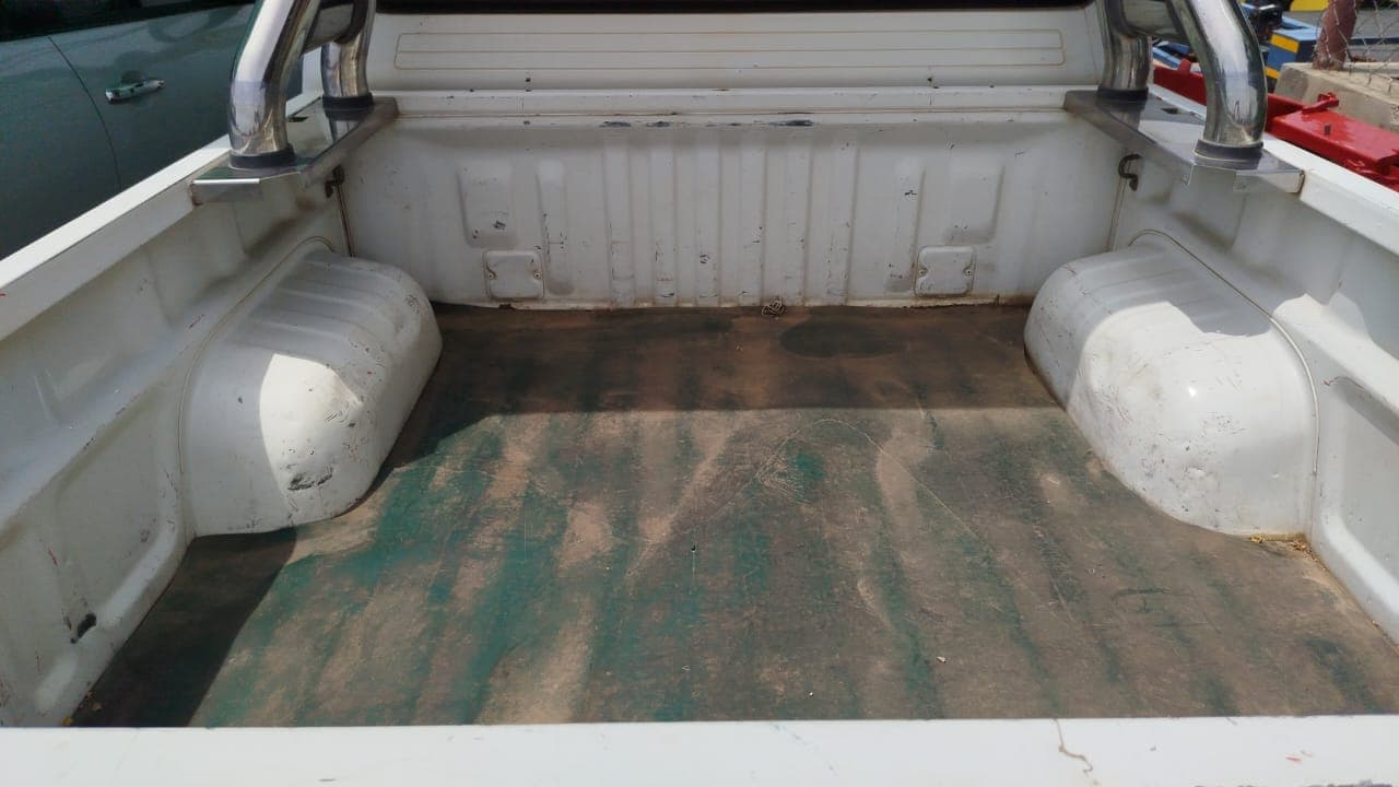 Toyota Hilux 3.0 D4D - 2013 — imagen 7