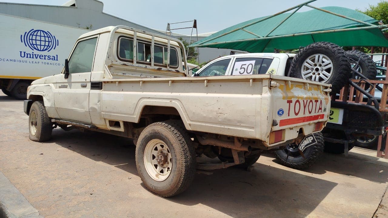 Toyota Land Cruiser 3,18m - 2013 — imagem 5