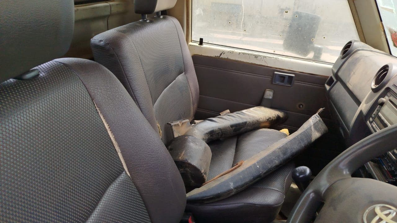 Toyota Land Cruiser 3,18m - 2013 — imagem 15