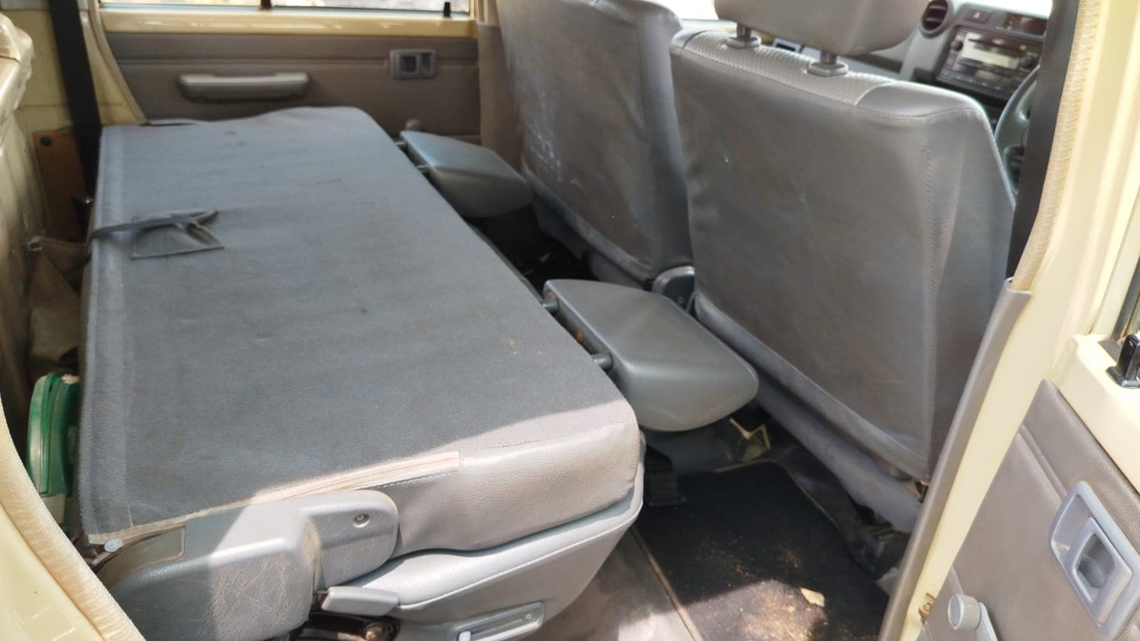 Toyota Land Cruiser 3,18m - 2013 — imagem 25
