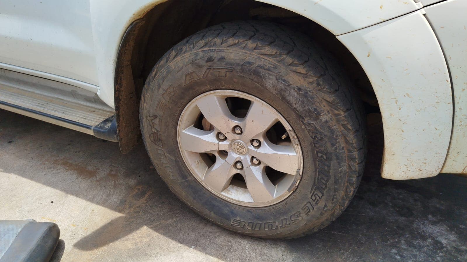Toyota Hilux 3.0 3,18m - 2011 — imagen 10