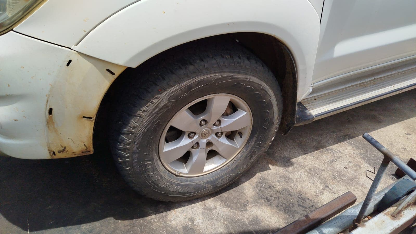 Toyota Hilux 3.0 3,18m - 2011 — imagen 7