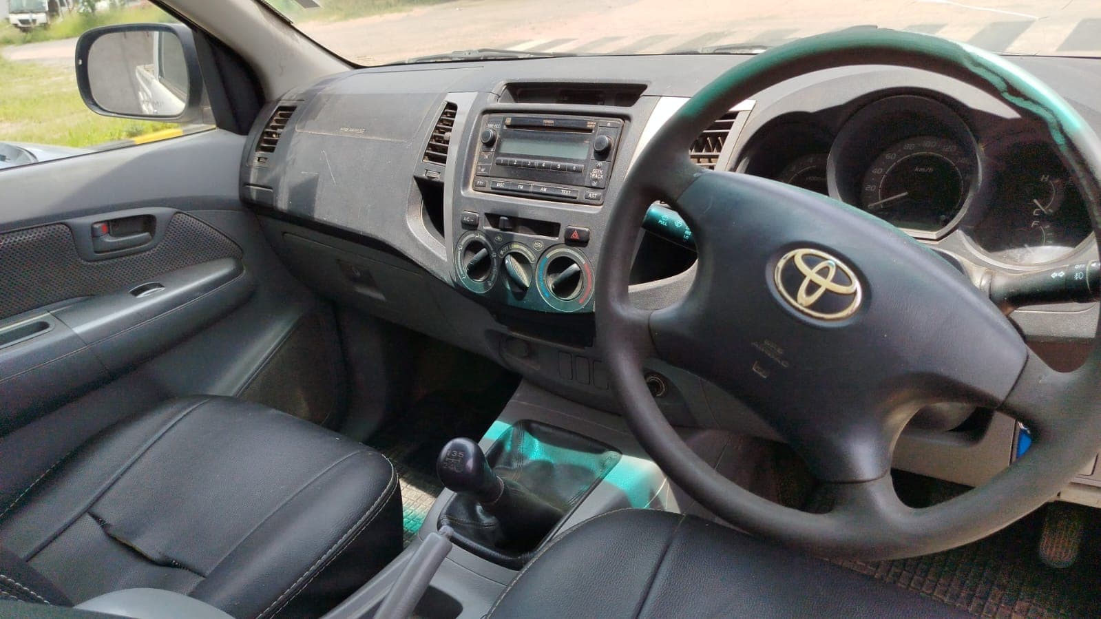 Toyota Hilux 3.0 D4D 3,085m - 2011 — image 16