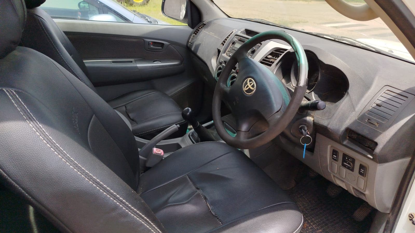 Toyota Hilux 3.0 D4D 3,085m - 2011 — image 17