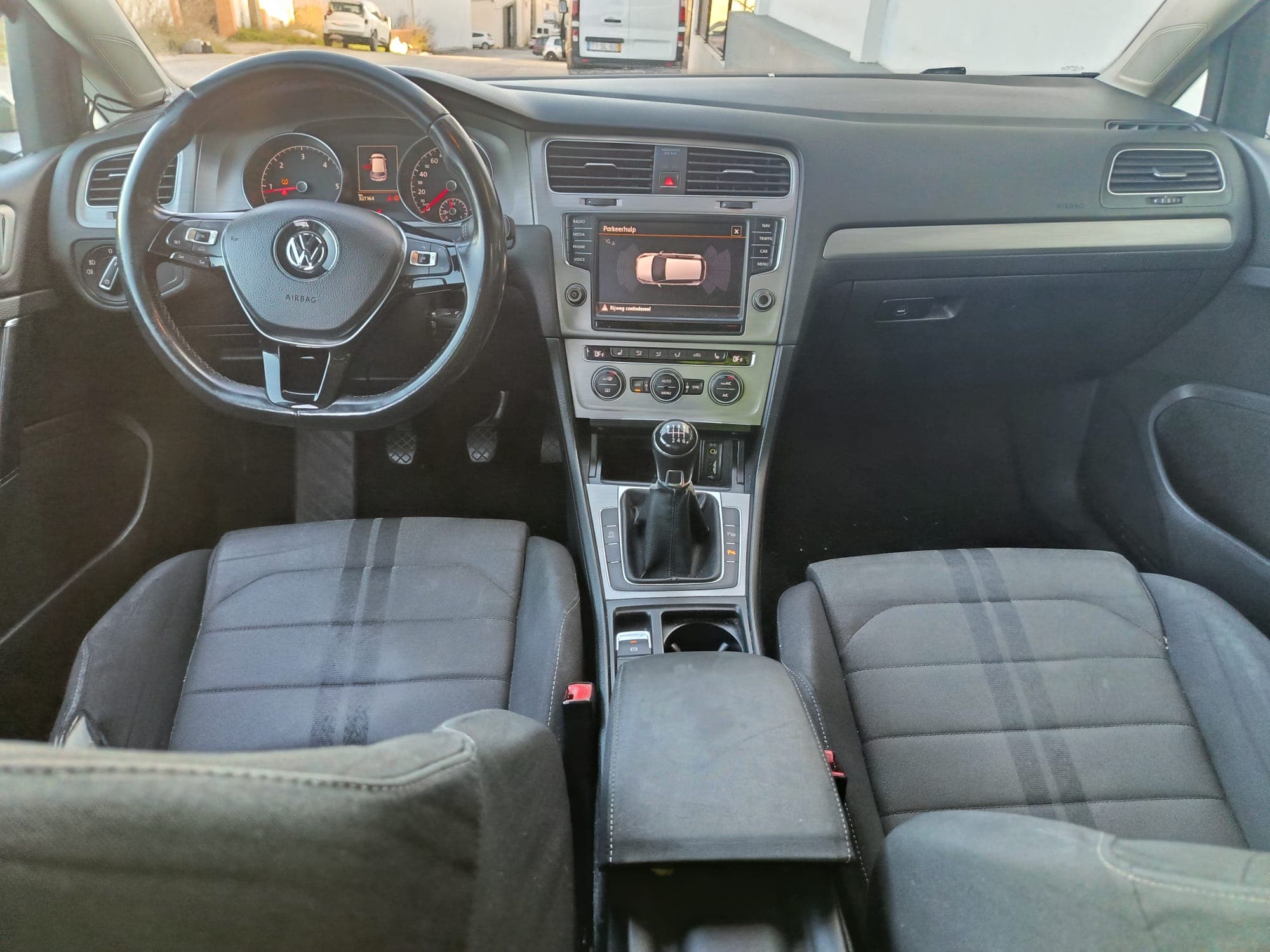 Volkswagen Golf · Ano 2014 — imagen 18