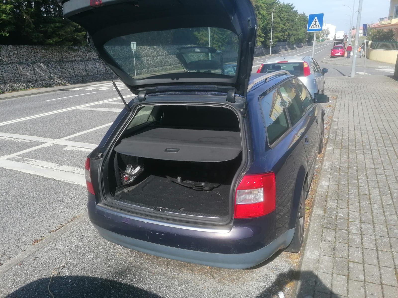 Audi A4 Avant 1.9 TDI · Ano 2002 — imagem 4