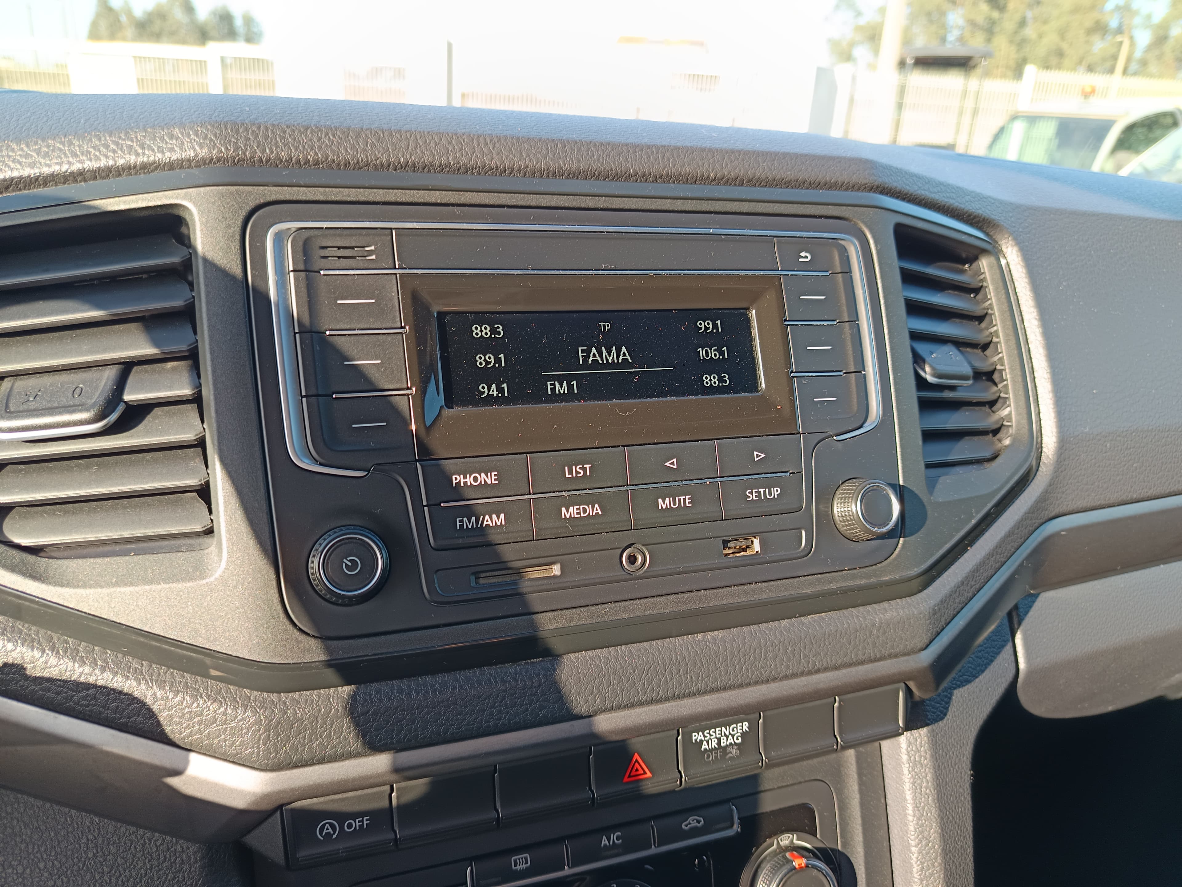 Volkswagen Amarok V6 TDI · Ano 2018 — imagem 34
