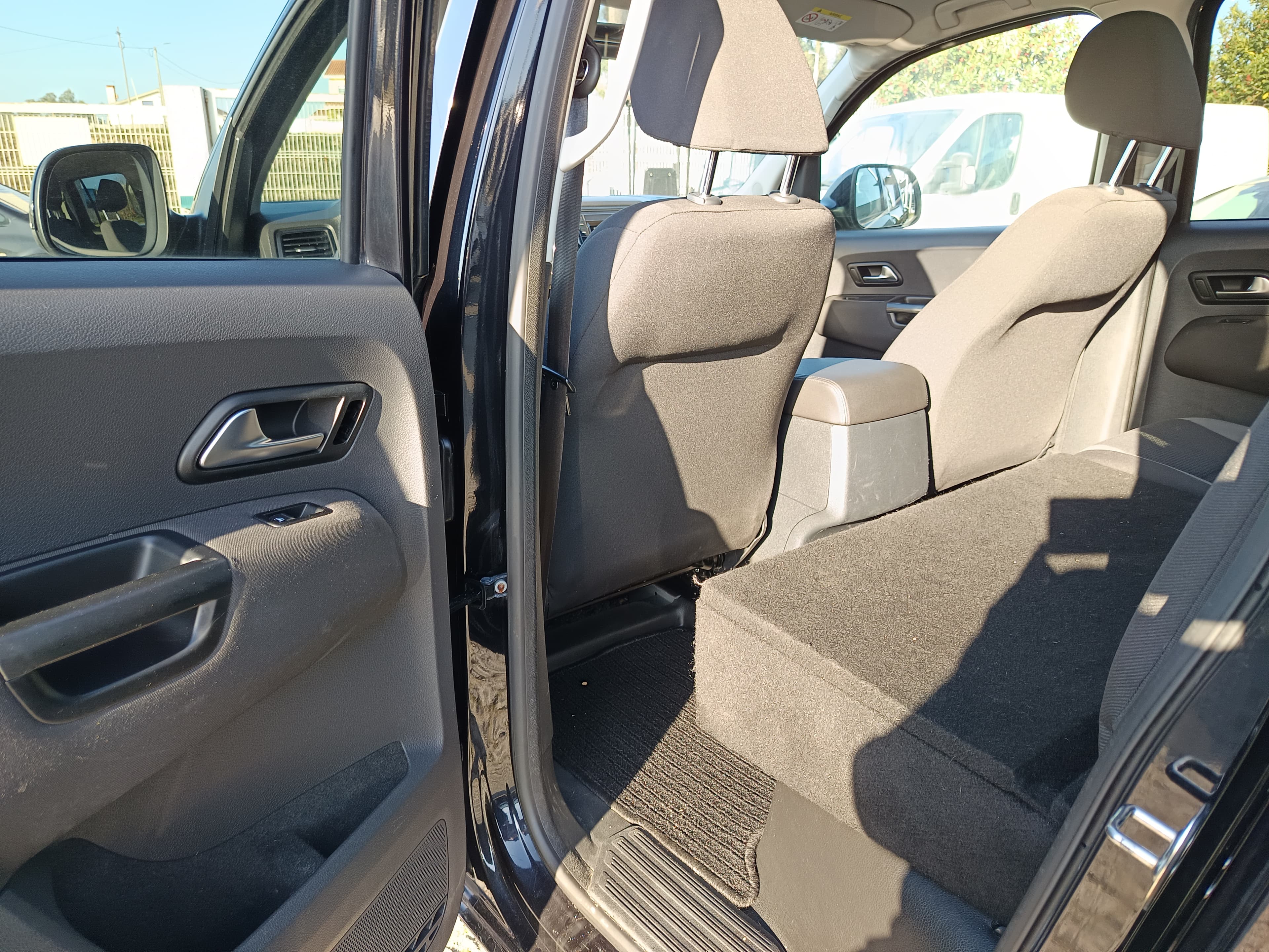 Volkswagen Amarok V6 TDI · Ano 2018 — imagem 25