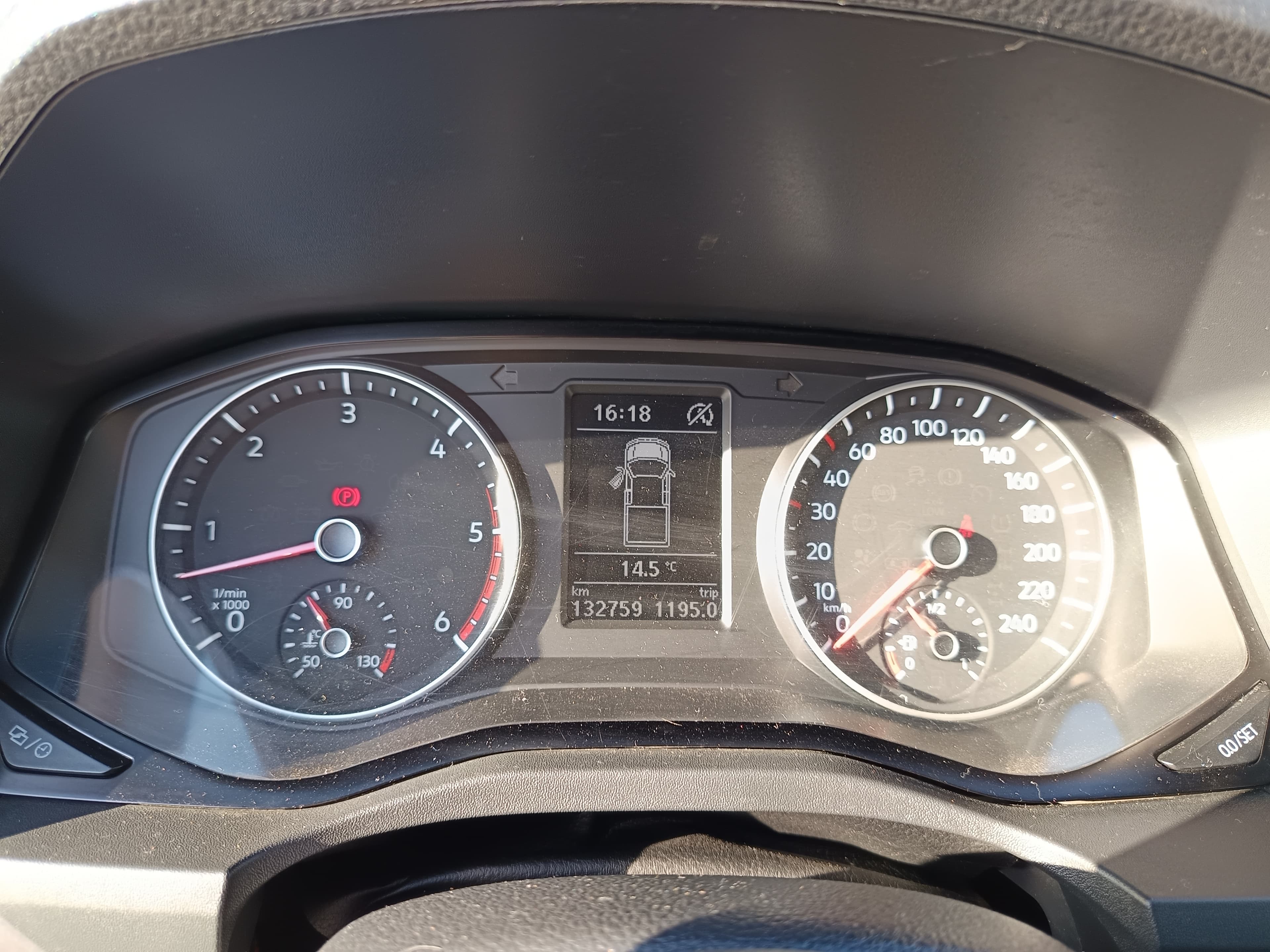 Volkswagen Amarok V6 TDI · Ano 2018 — imagem 38