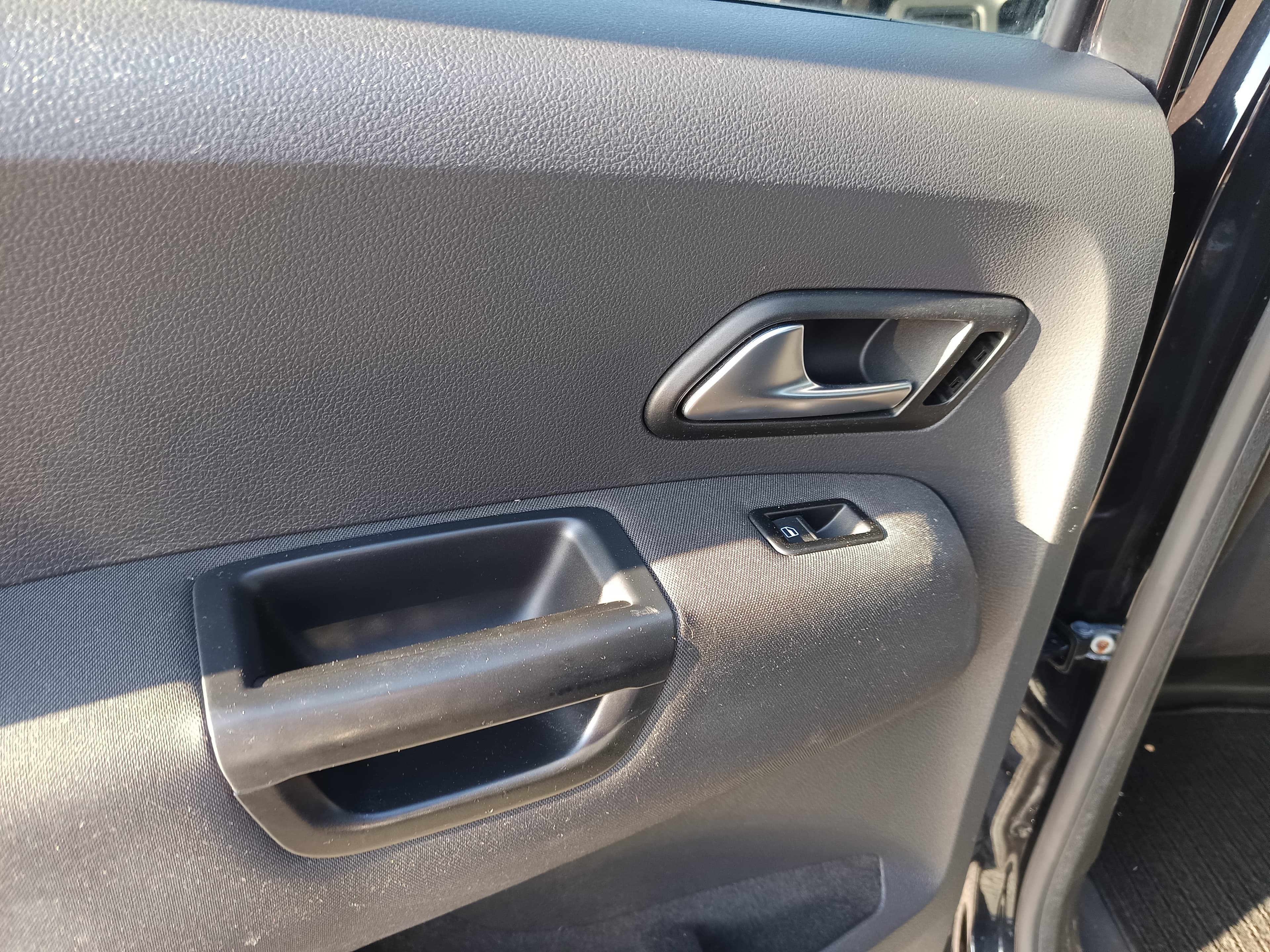 Volkswagen Amarok V6 TDI · Ano 2018 — imagem 26