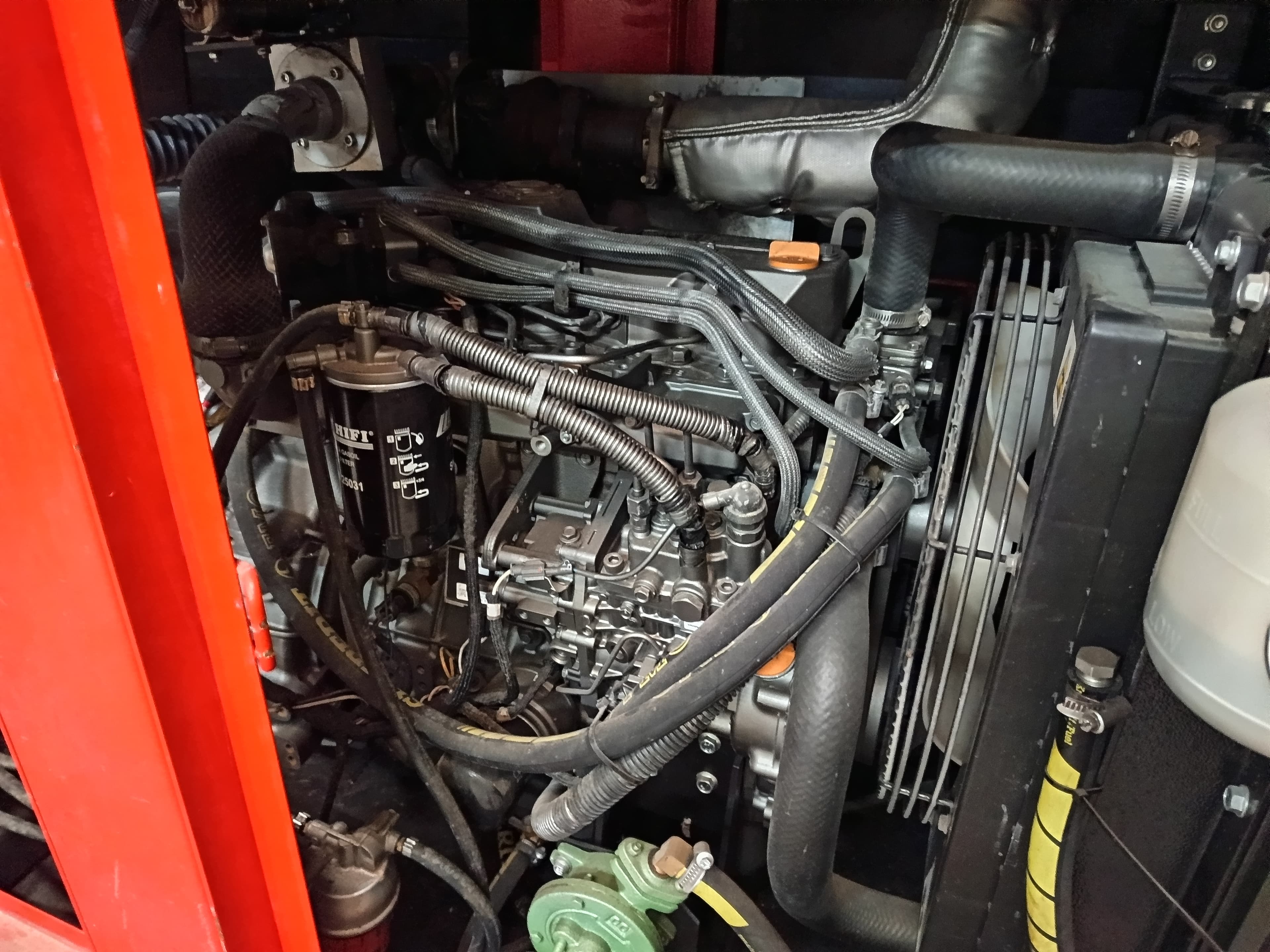 Gerador Doosan · Ano 2016 — imagem 14