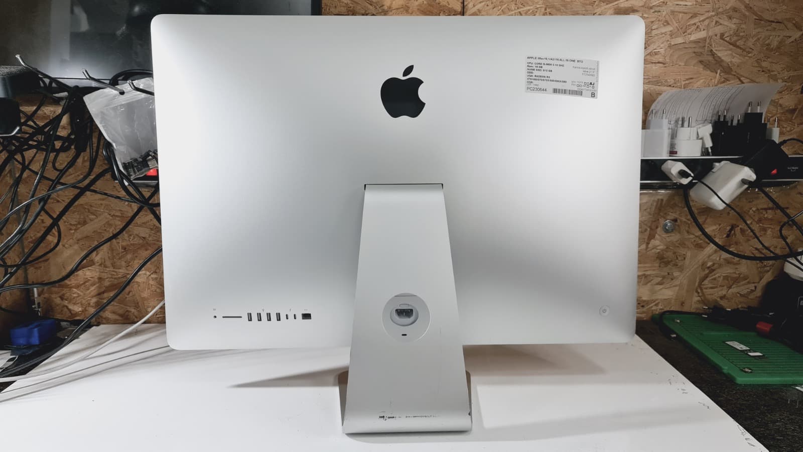 Computador Apple iMac A2115 — image 2