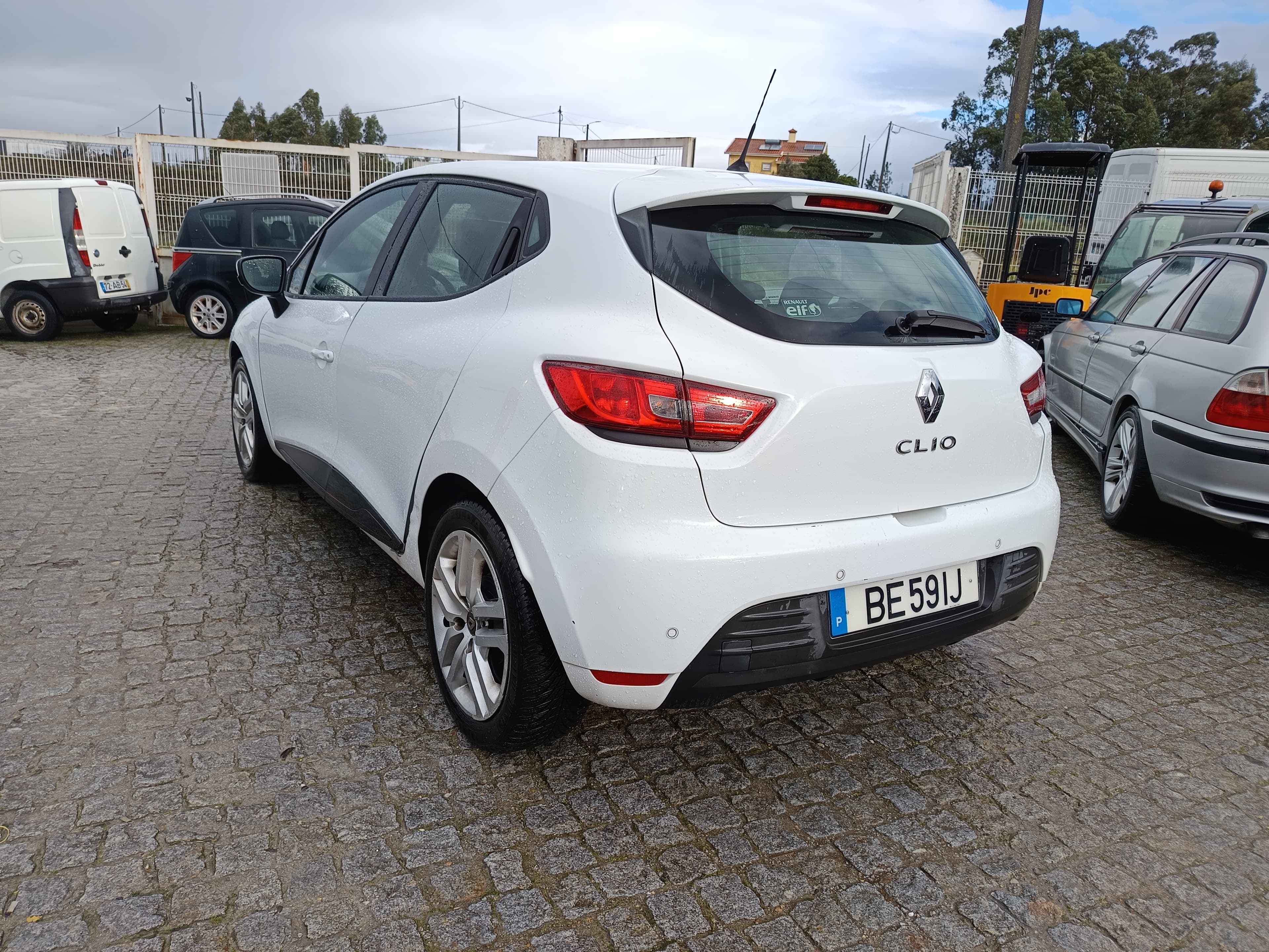 Renault Clio · Ano 2019 — imagem 6