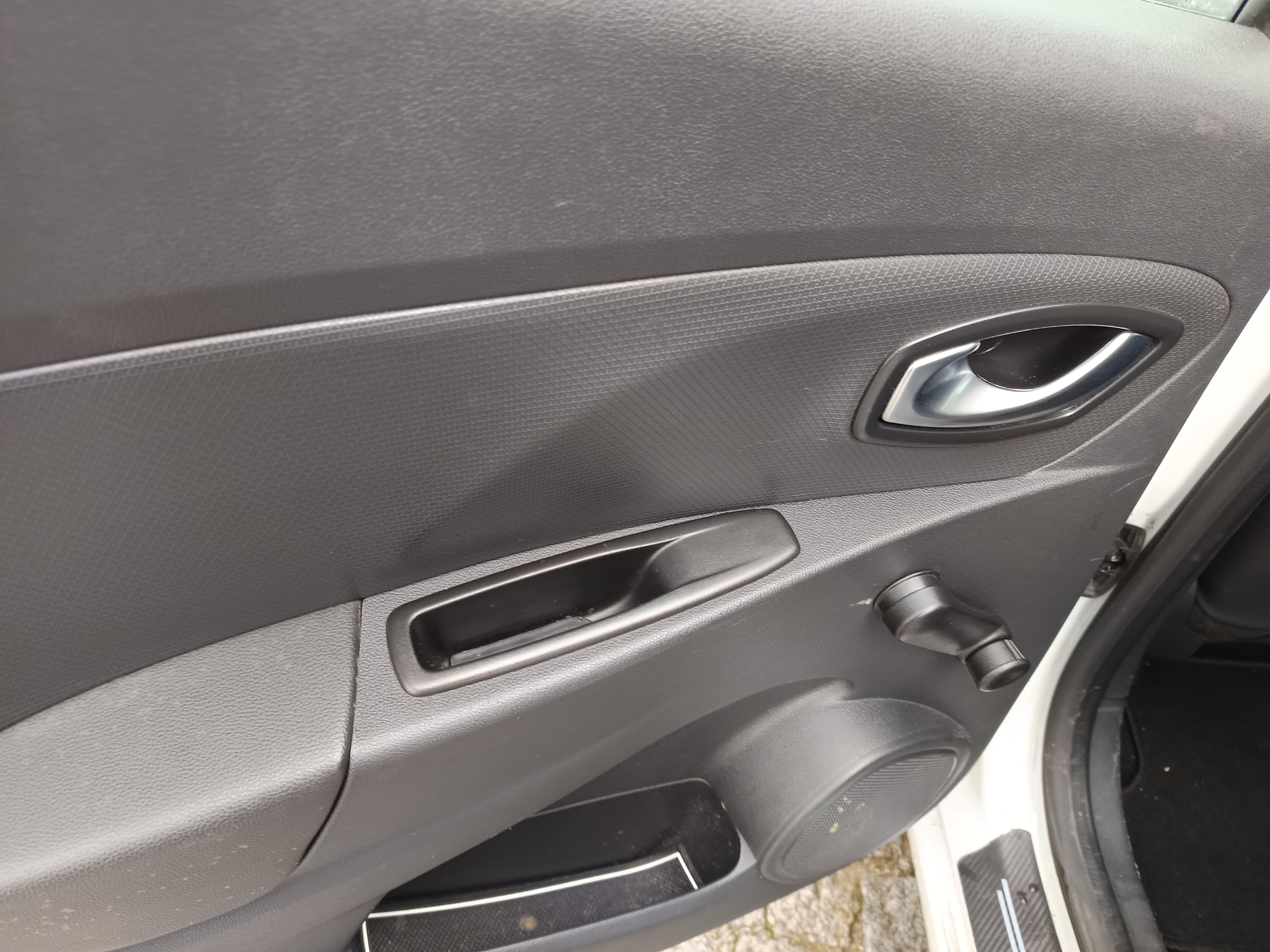 Renault Clio · Ano 2019 — imagem 29